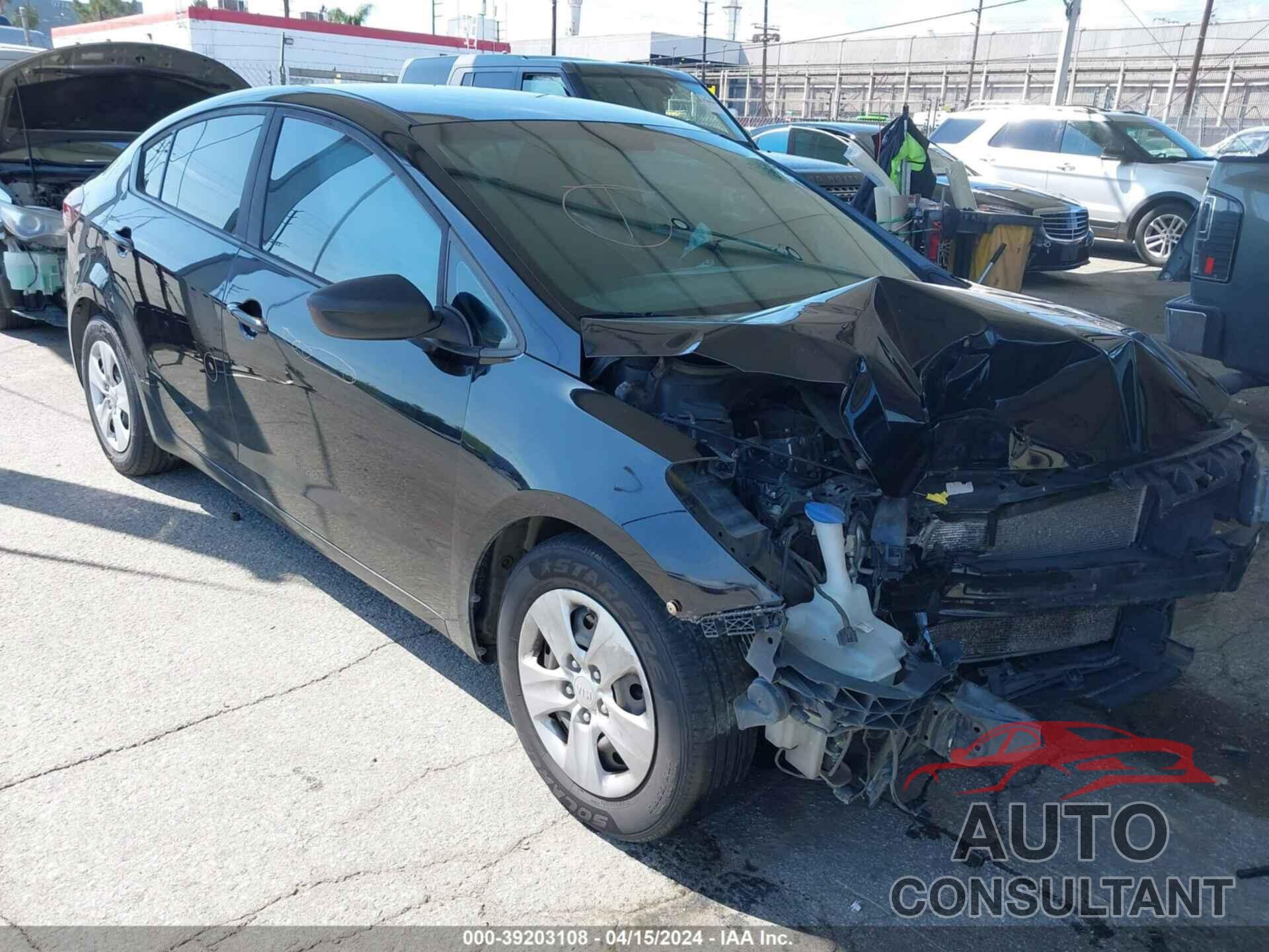 KIA FORTE 2017 - 3KPFK4A76HE122923