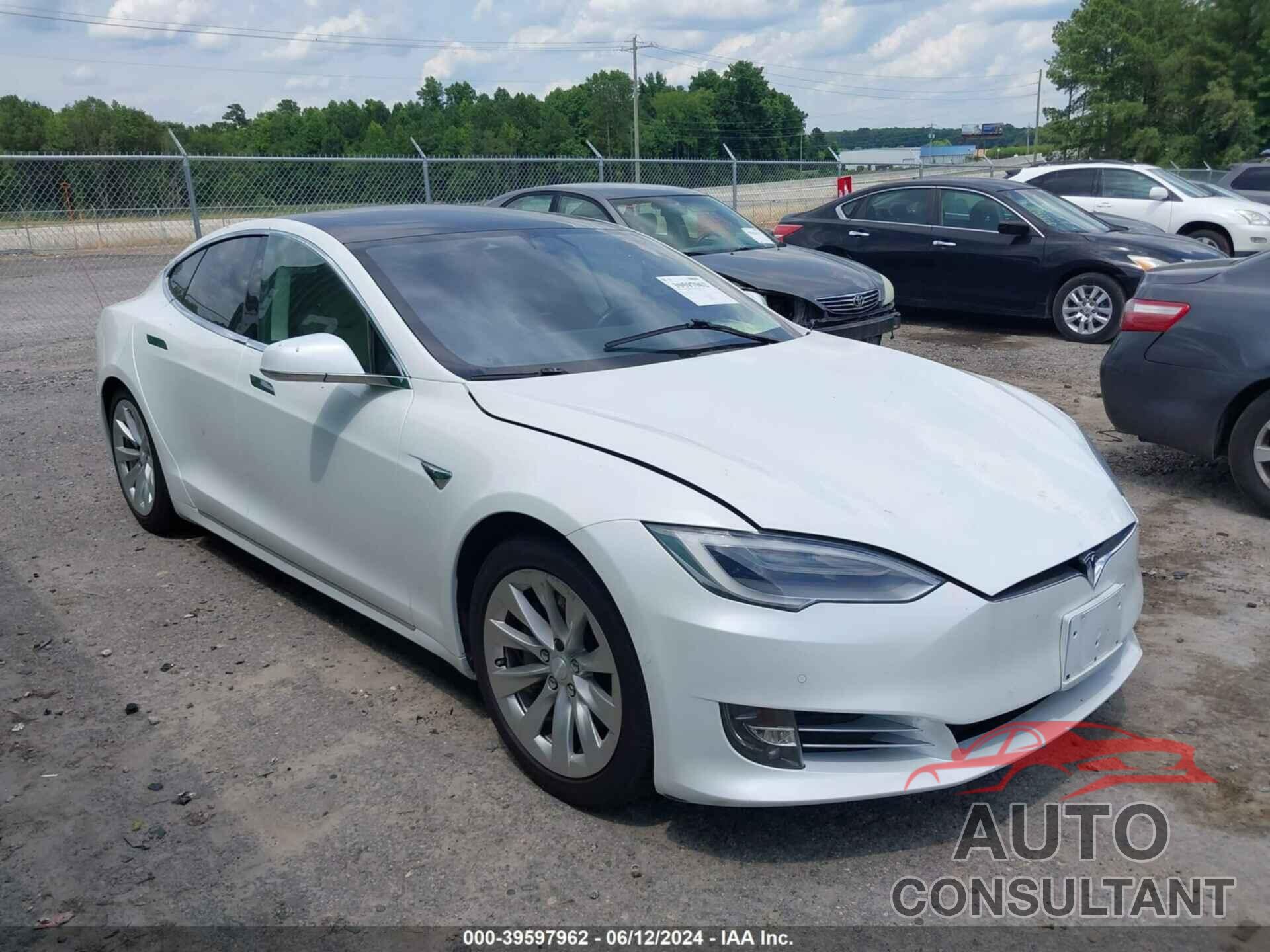 TESLA MODEL S 2017 - 5YJSA1E26HF190664