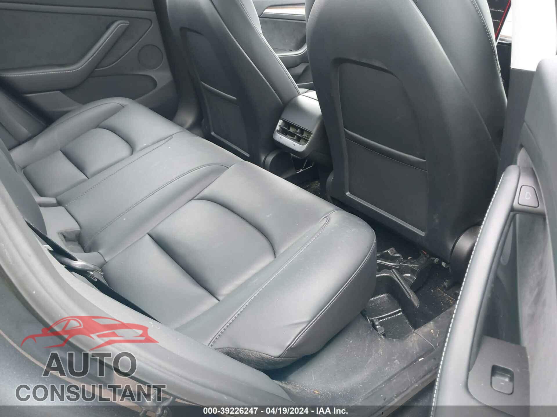 TESLA MODEL 3 2022 - 5YJ3E1EC0NF362071