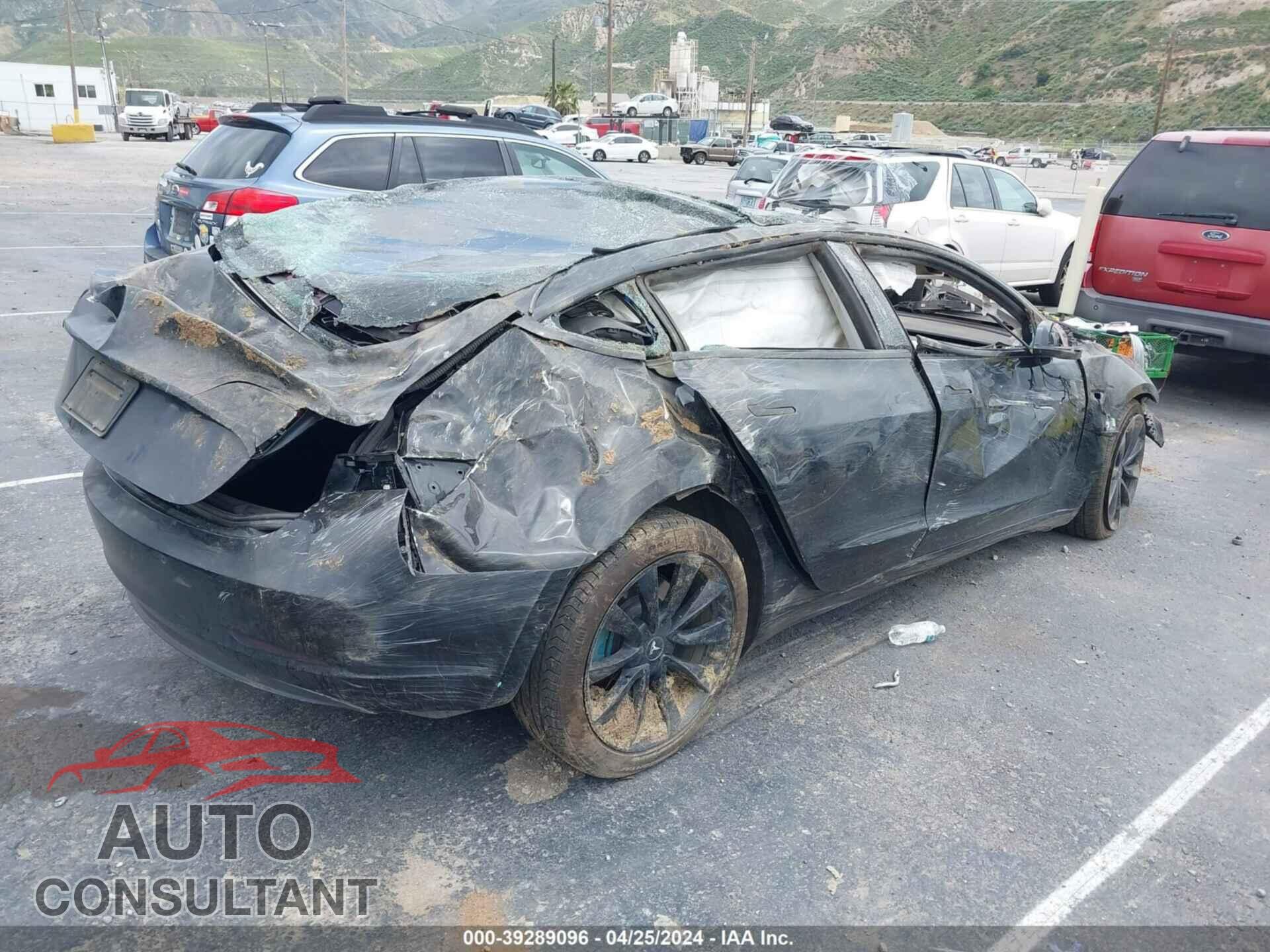 TESLA MODEL 3 2020 - 5YJ3E1EB9LF668609