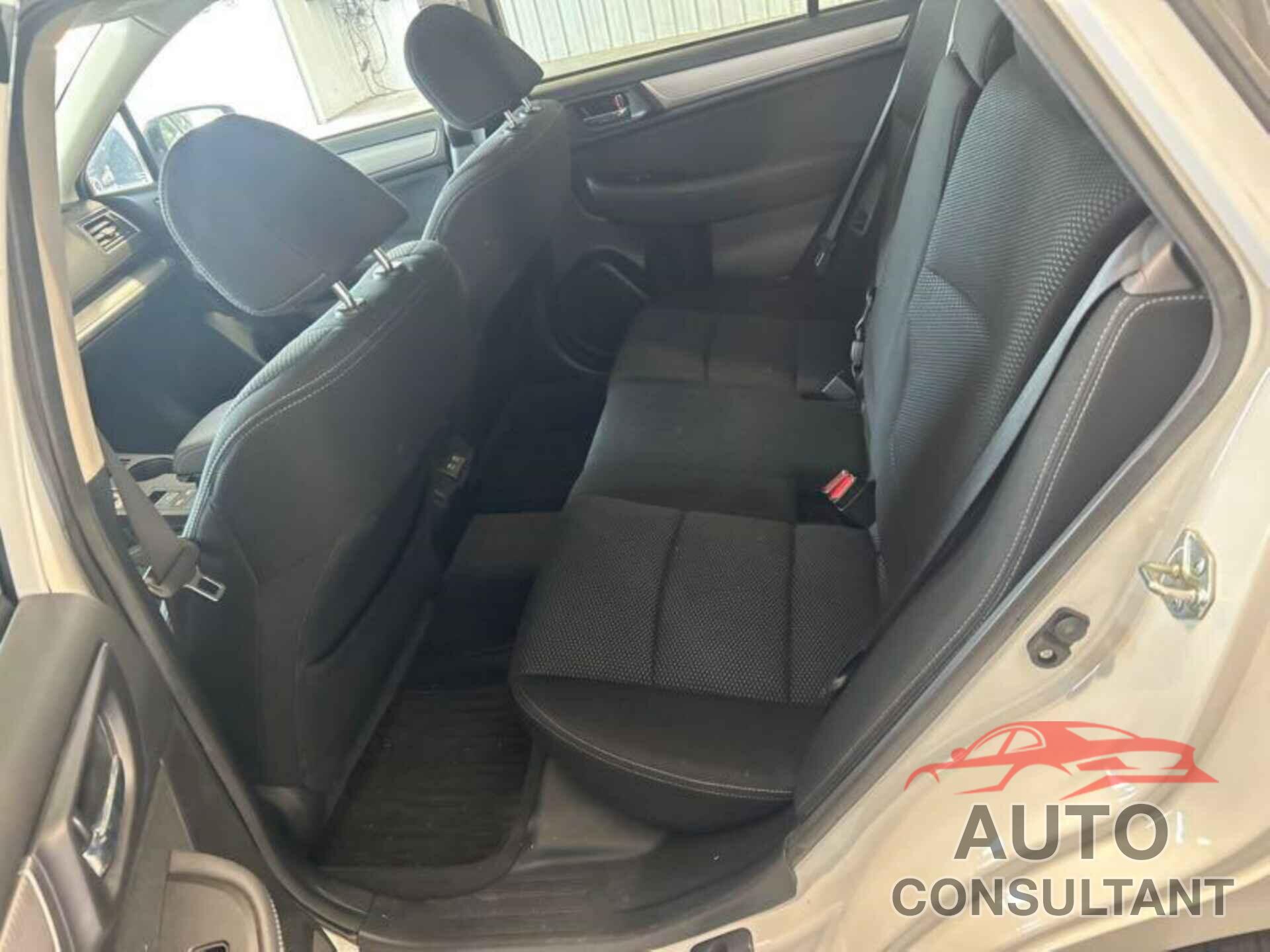 SUBARU OUTBACK 2019 - 4S4BSAFC9K3312440