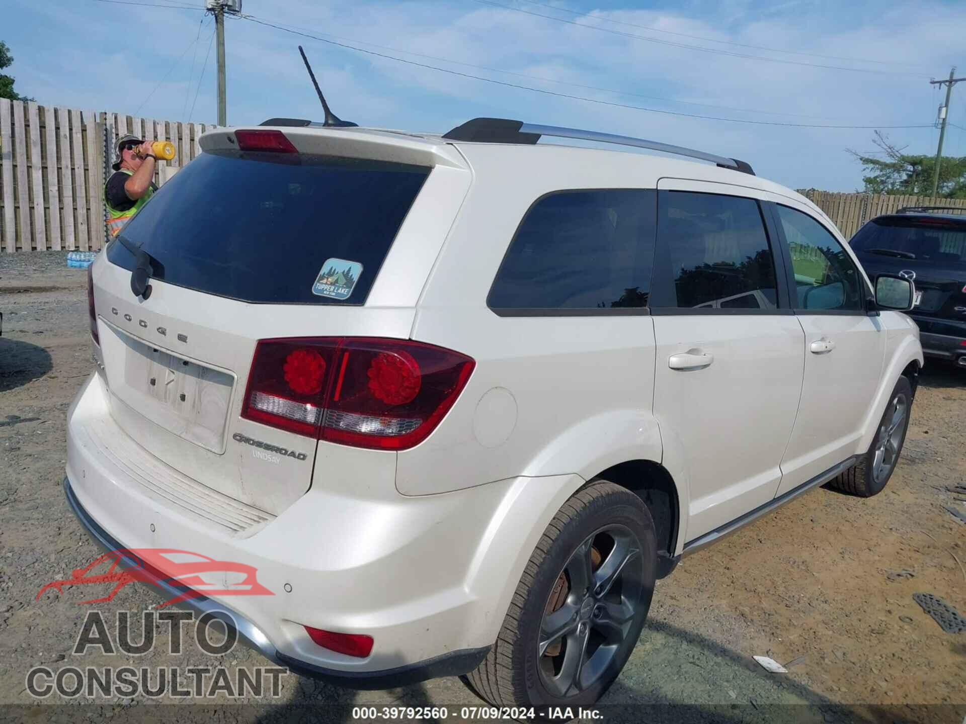 DODGE JOURNEY 2017 - 3C4PDCGB9HT507697