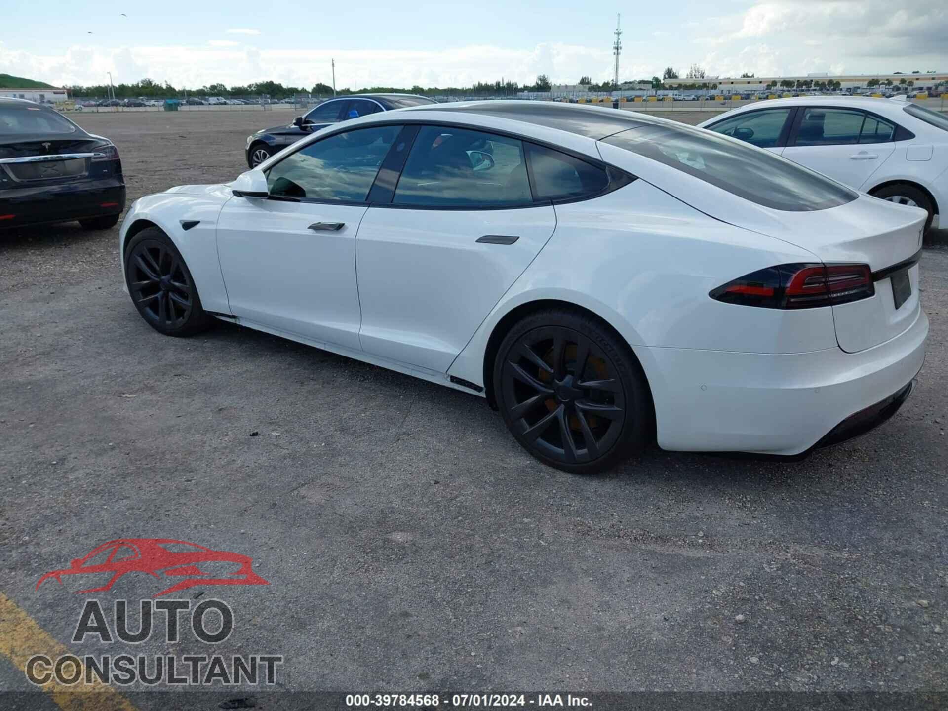 TESLA MODEL S 2022 - 5YJSA1E59NF476451