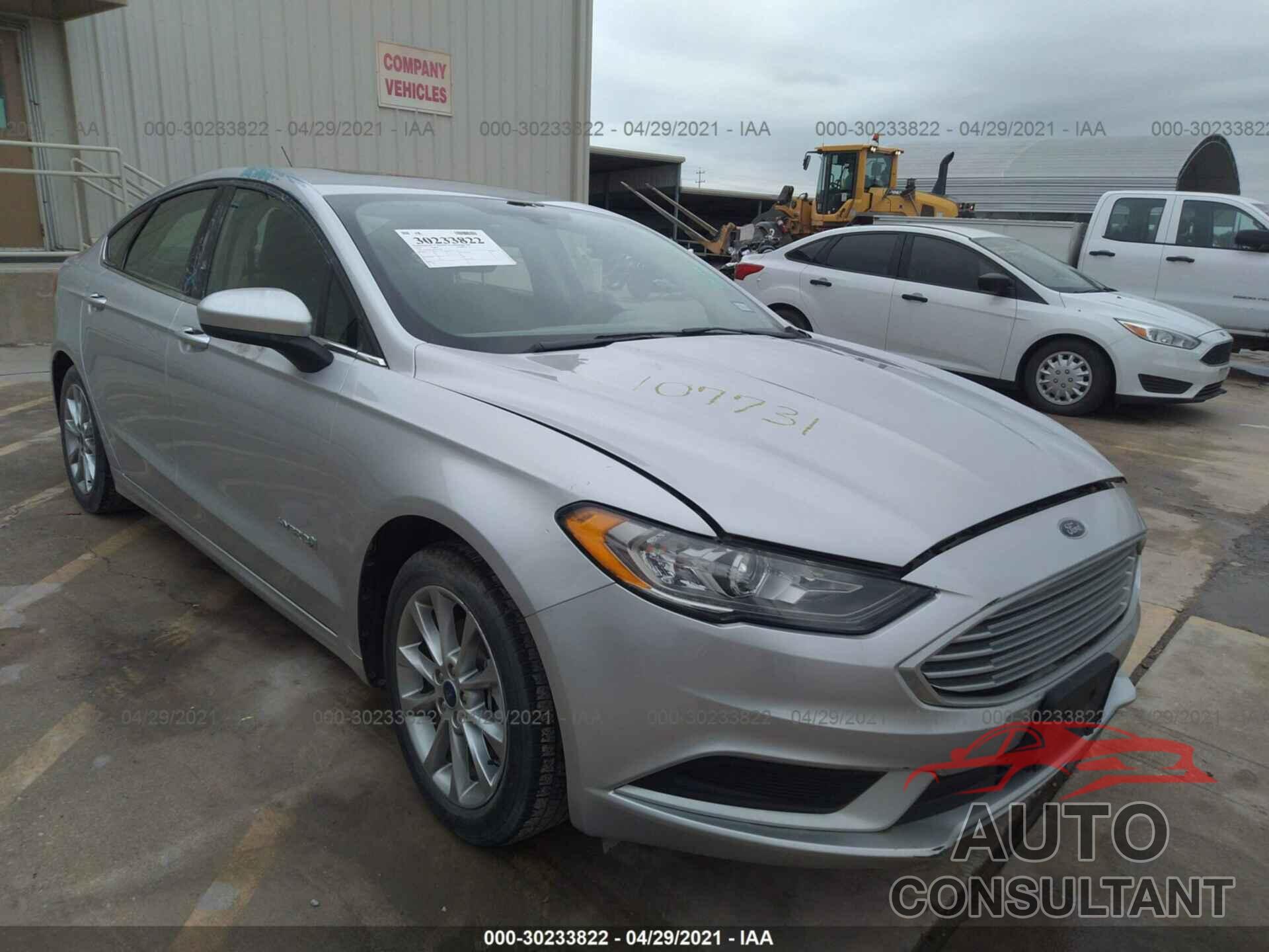 FORD FUSION 2017 - 3FA6P0LU4HR324378