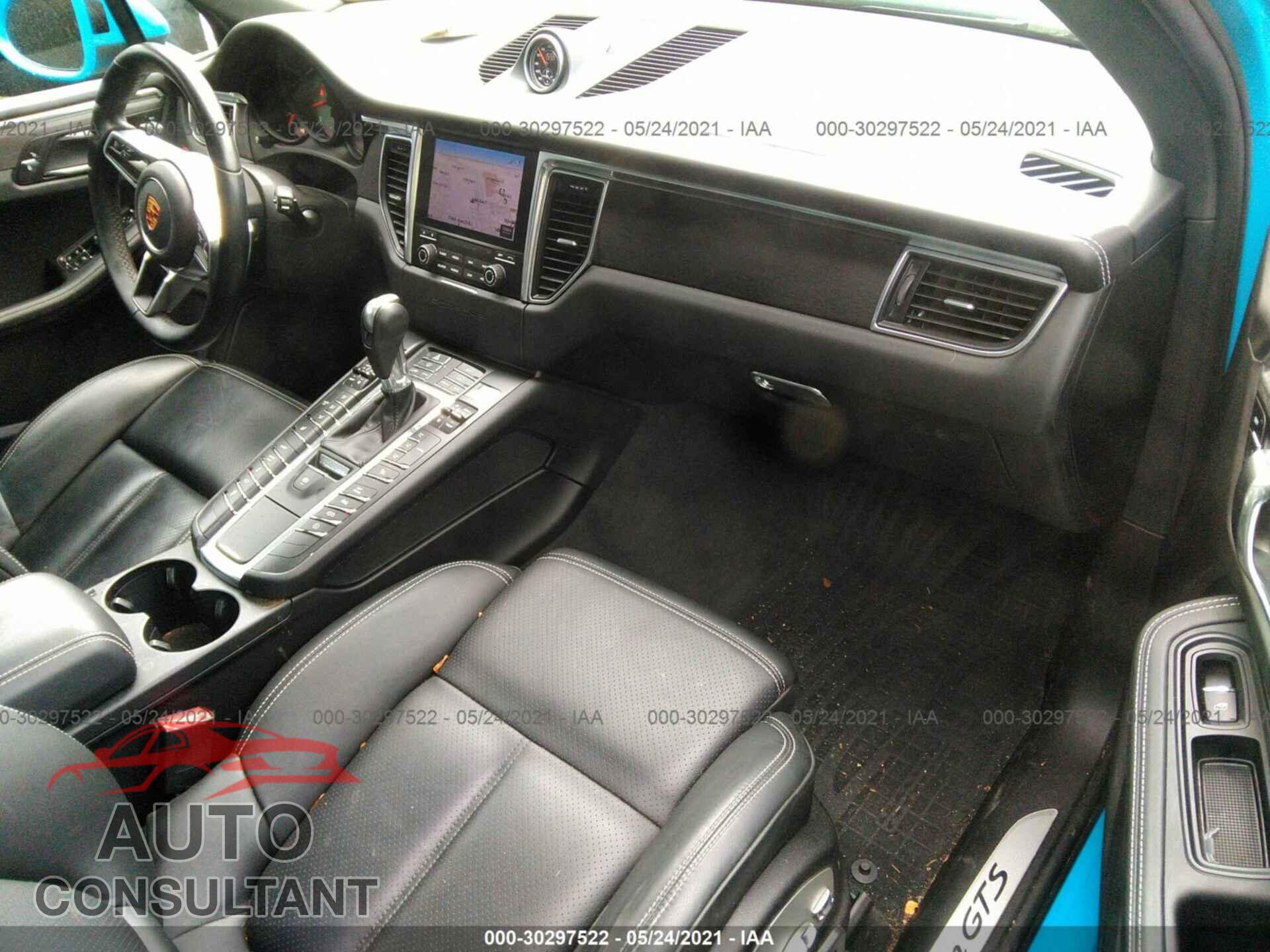 PORSCHE MACAN 2018 - WP1AG2A59JLB61337