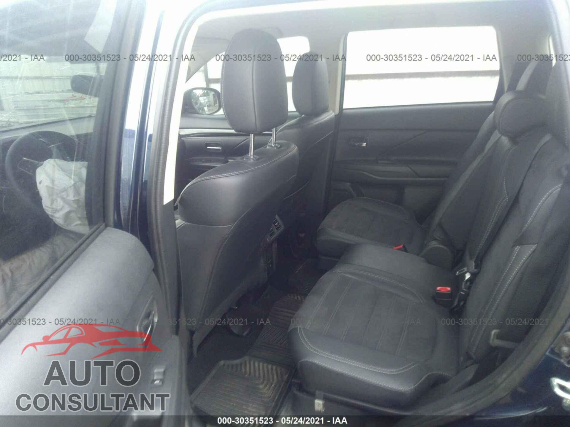 MITSUBISHI OUTLANDER 2020 - JA4AD3A32LZ023924