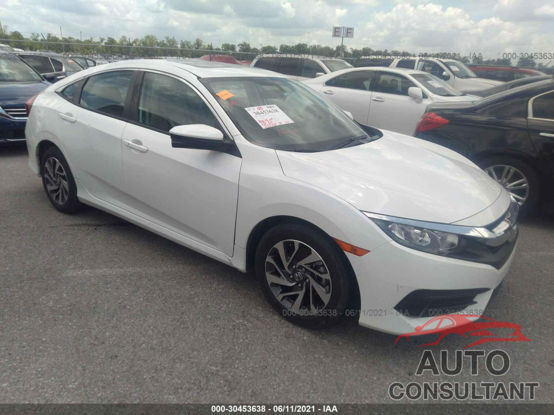 HONDA CIVIC SEDAN 2018 - 19XFC2F78JE031748