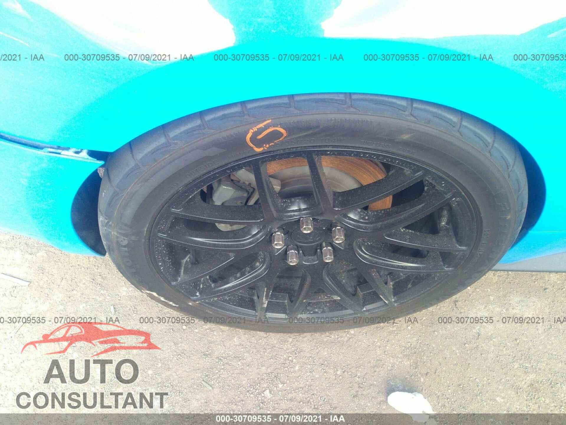 FORD MUSTANG 2017 - 1FA6P8CF4H5272768