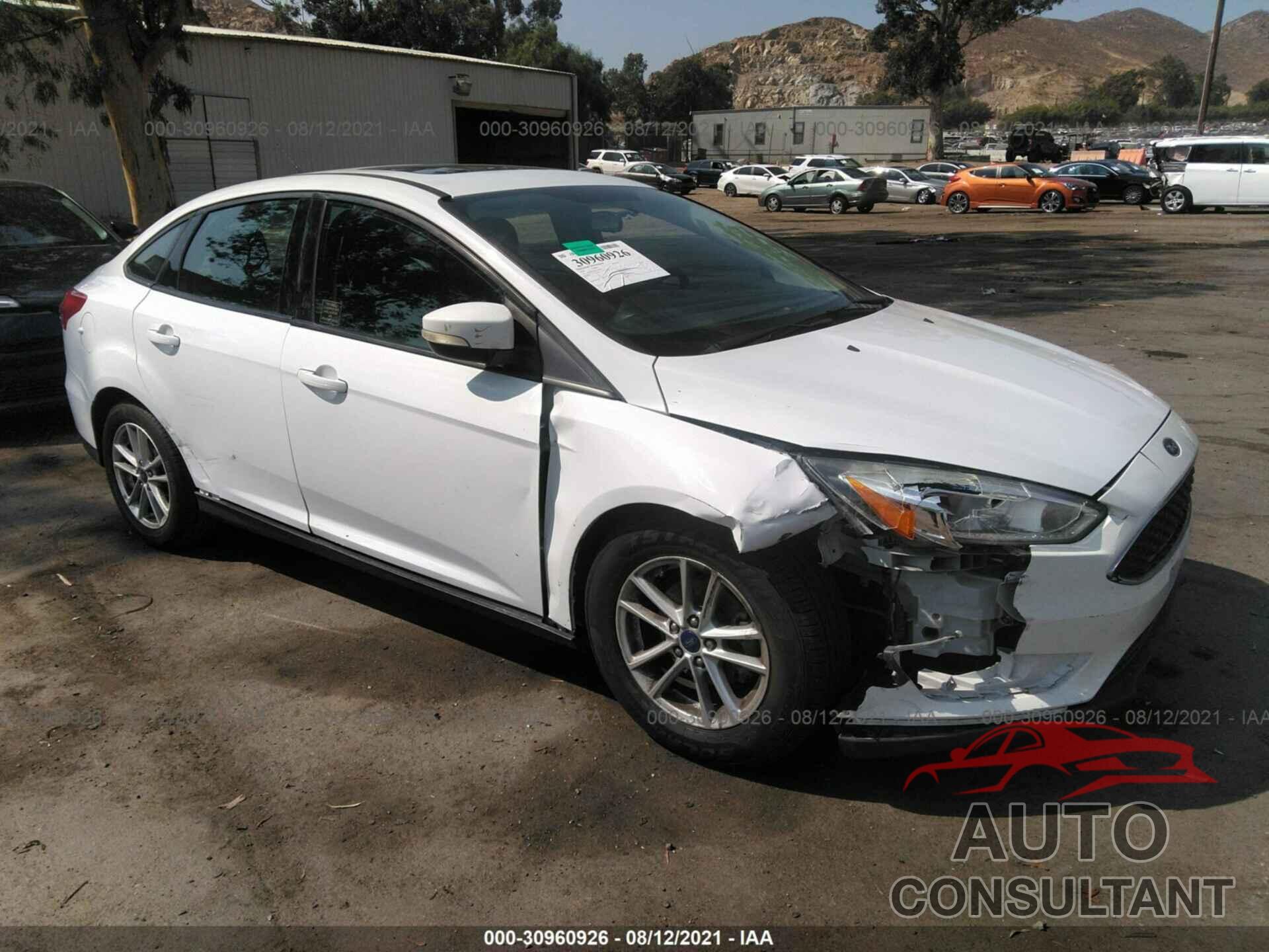FORD FOCUS 2016 - 1FADP3F22GL339204