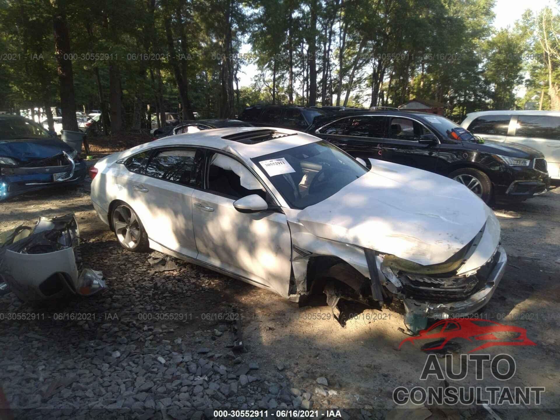 HONDA ACCORD SEDAN 2018 - 1HGCV2F96JA015003