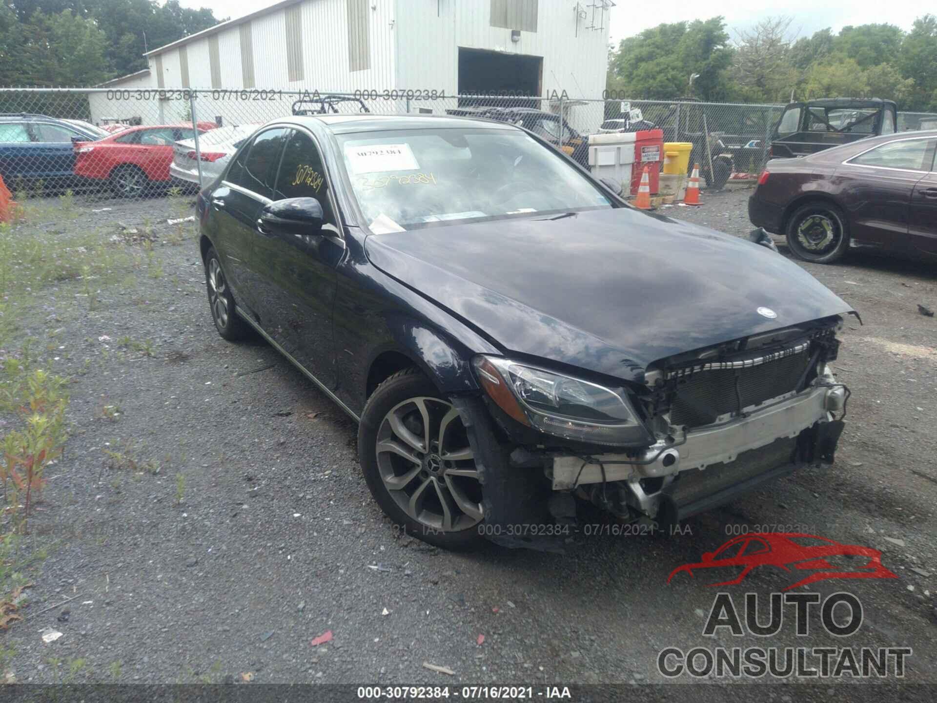 MERCEDES-BENZ C-CLASS 2017 - 55SWF4KB0HU226968