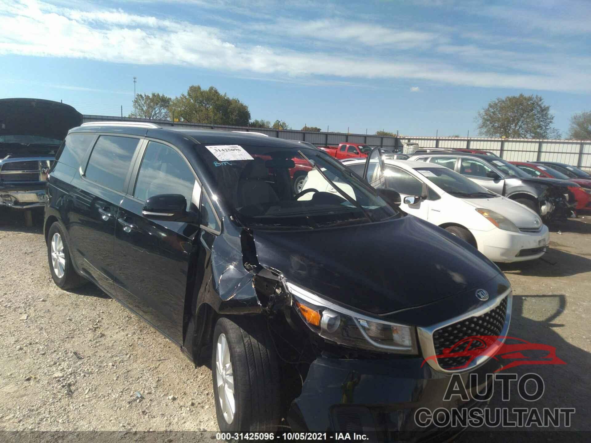 KIA SEDONA 2016 - KNDMB5C17G6151356