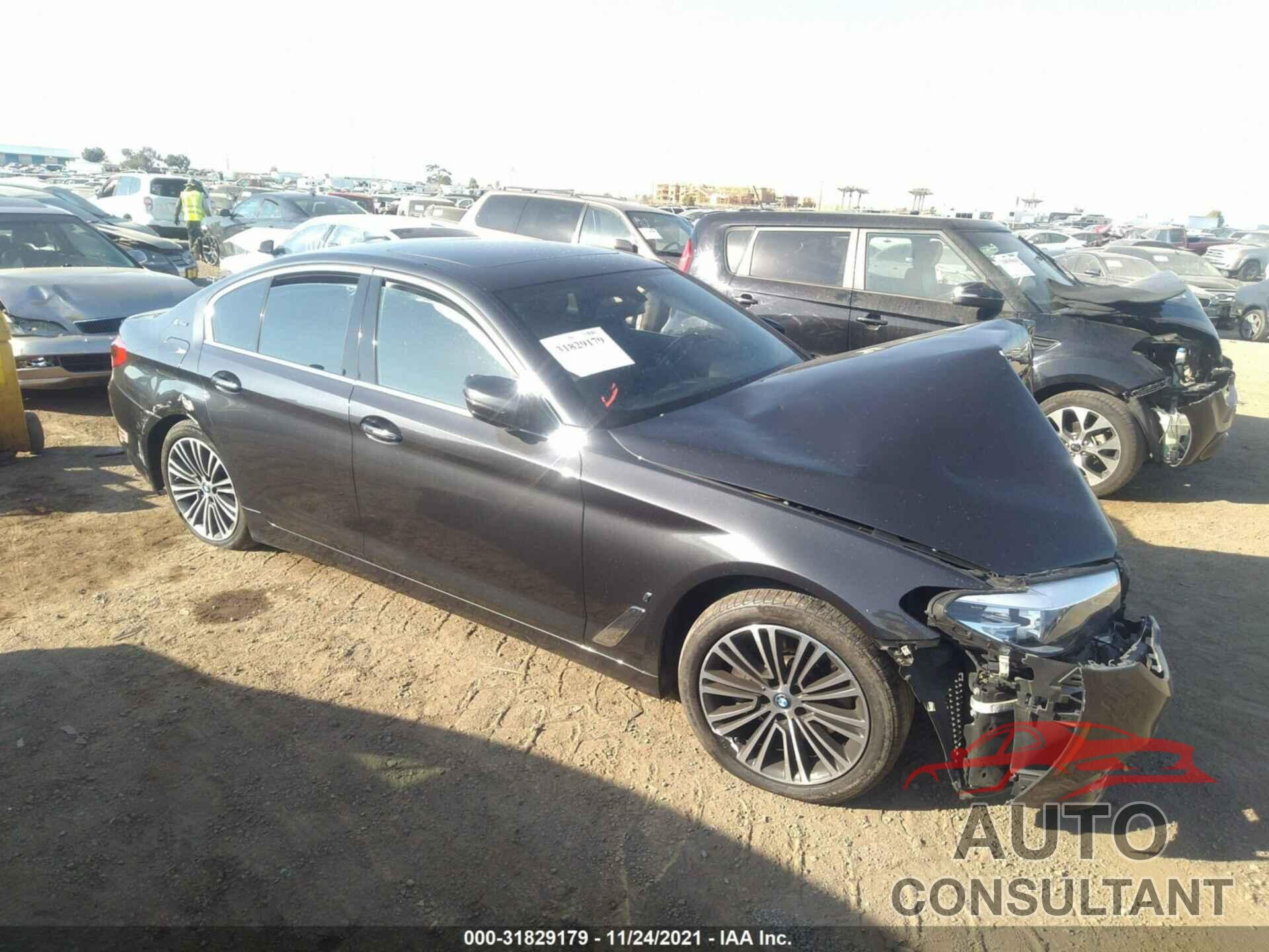 BMW 5 SERIES 2018 - WBAJA9C5XJB249311