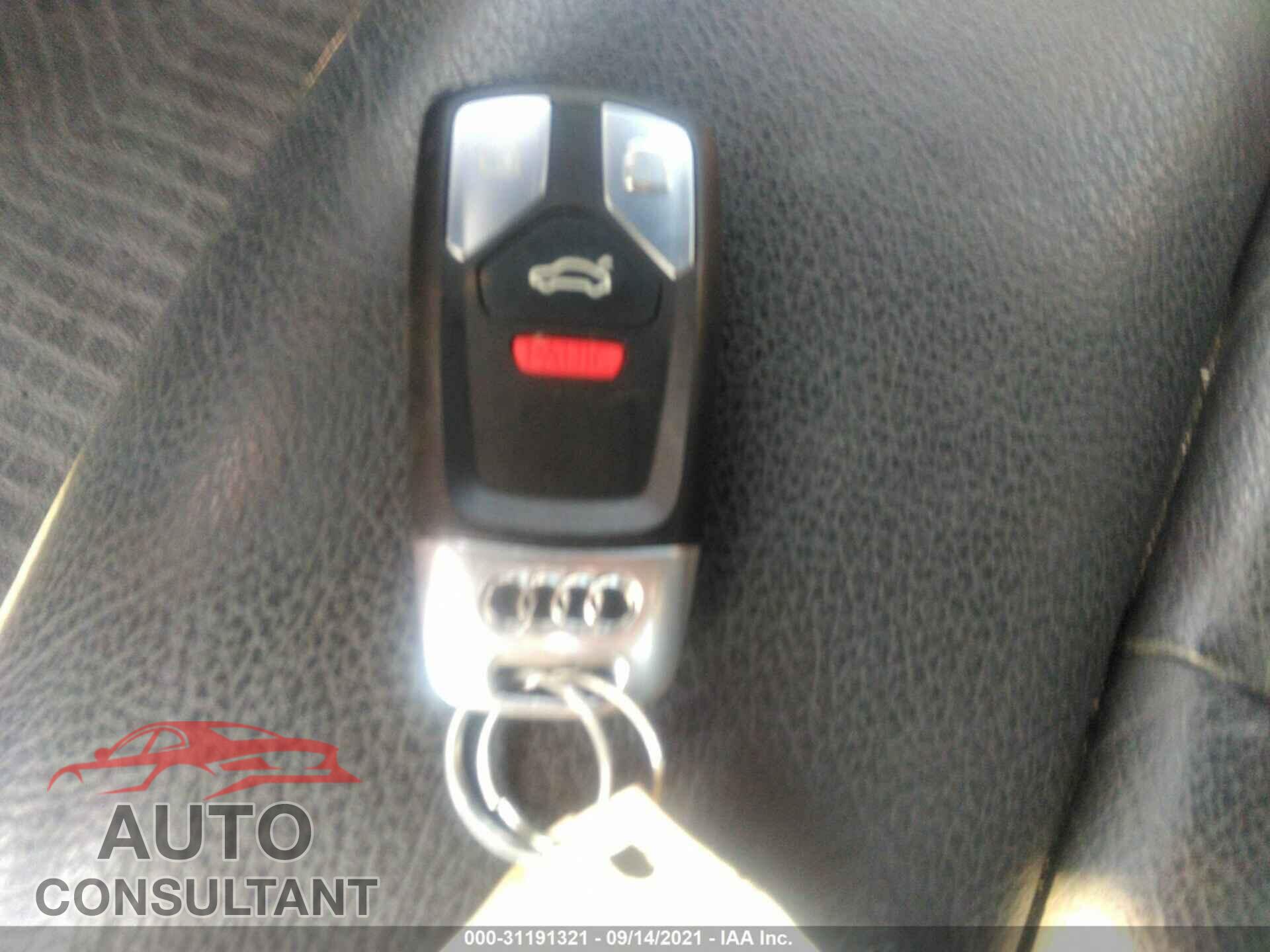 AUDI A4 2018 - WAUENAF46JA044956