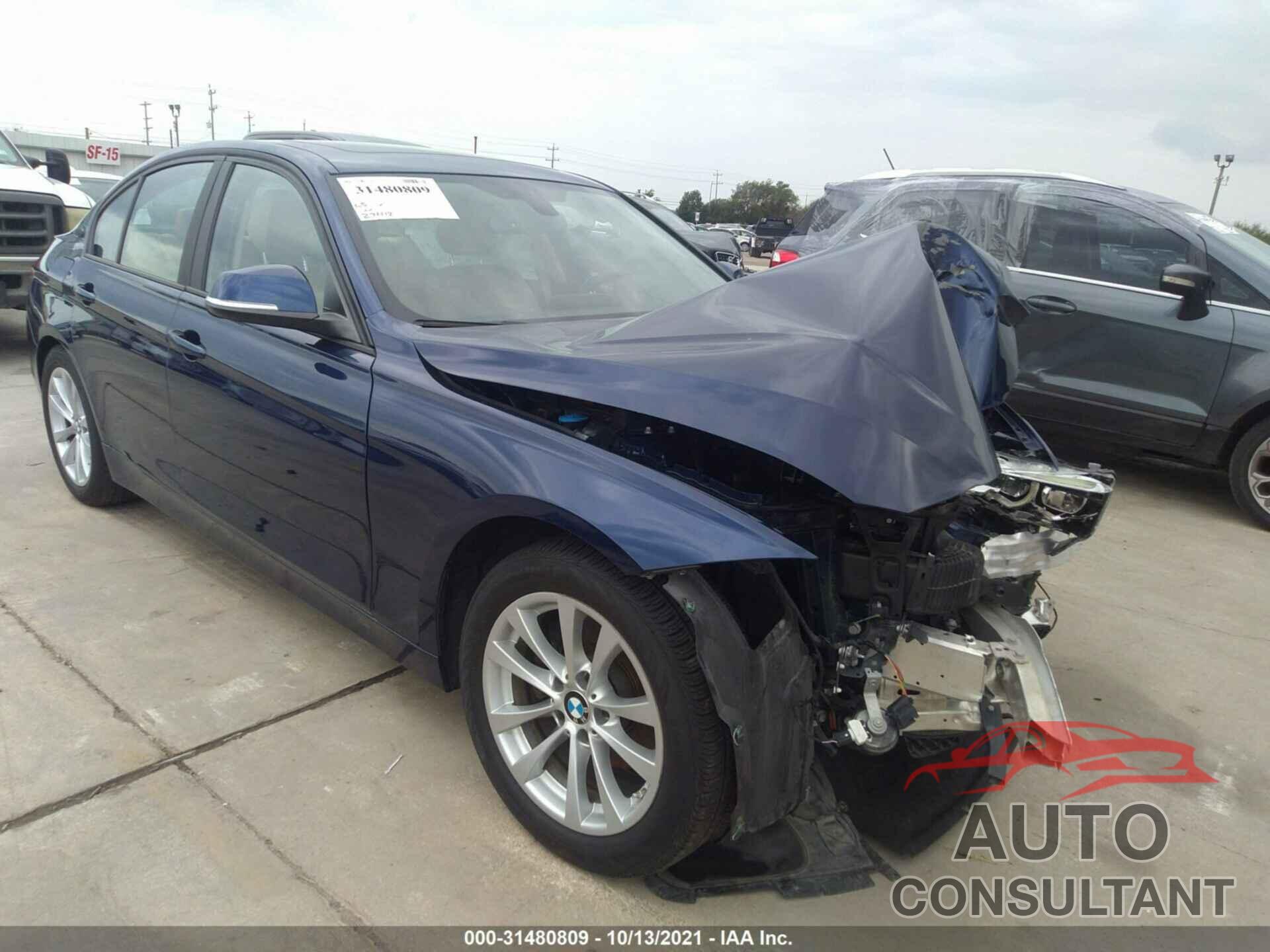 BMW 3 SERIES 2018 - WBA8A9C52JAH14154