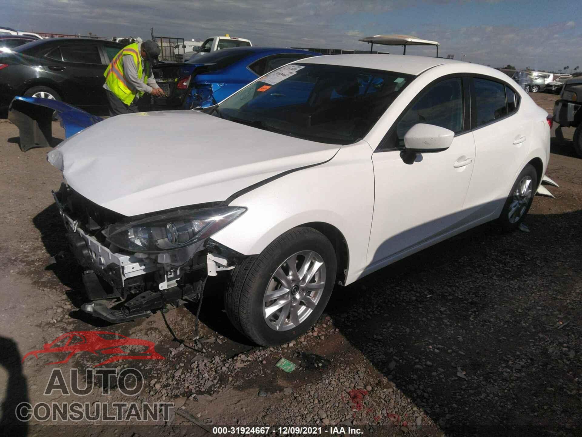 MAZDA MAZDA3 2016 - 3MZBM1U79GM301008