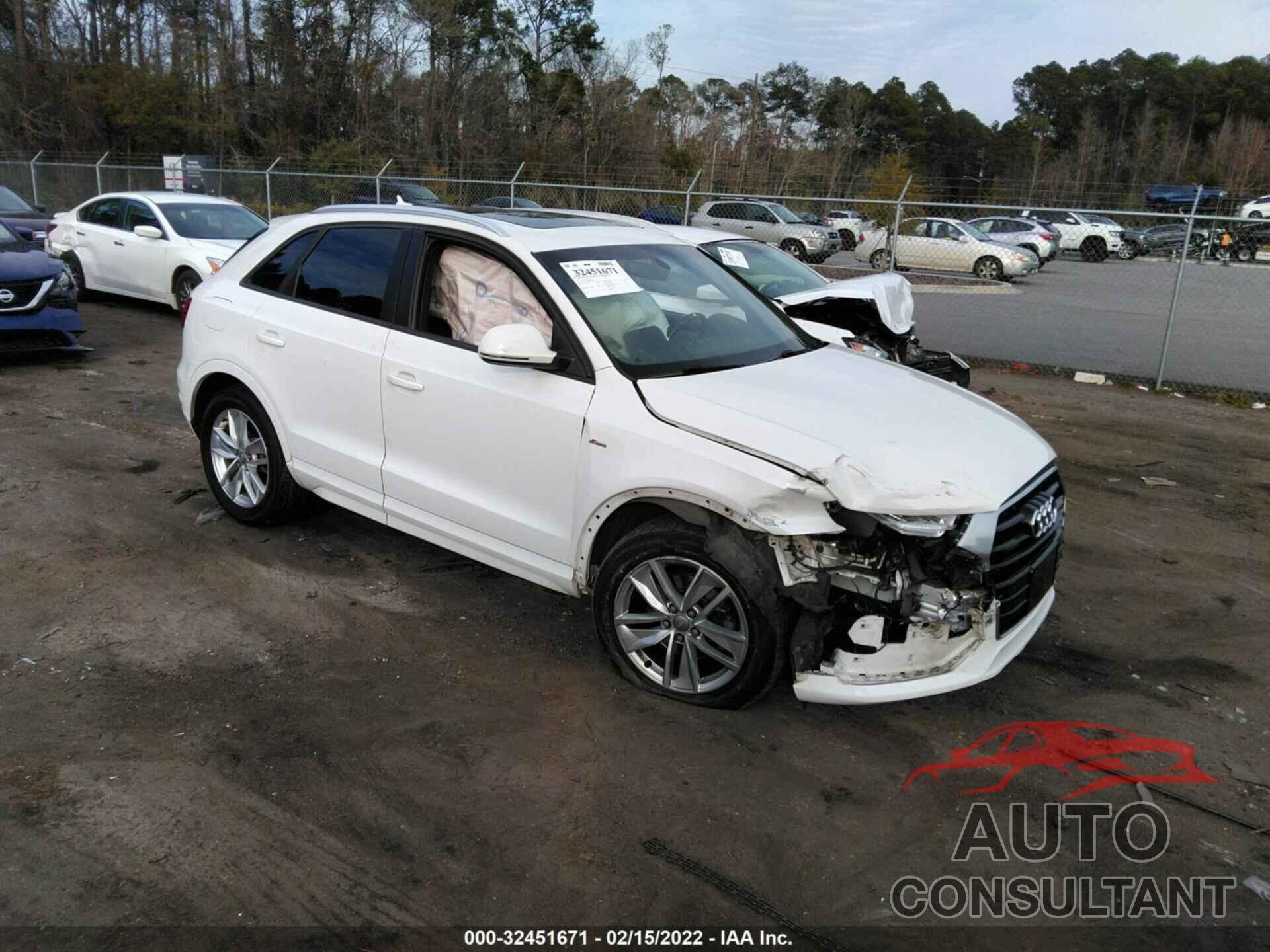 AUDI Q3 2018 - WA1ECCFS1JR020479