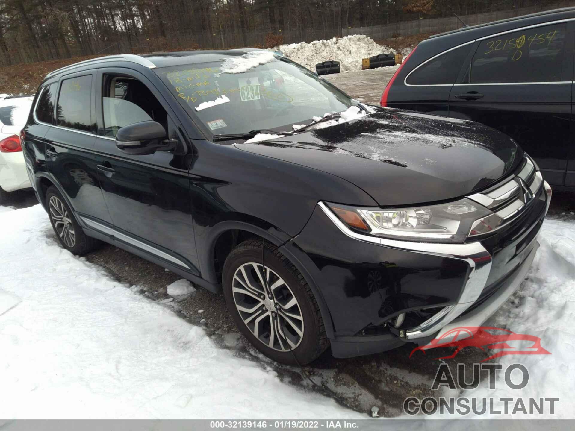 MITSUBISHI OUTLANDER 2018 - JA4AZ3A34JZ020098
