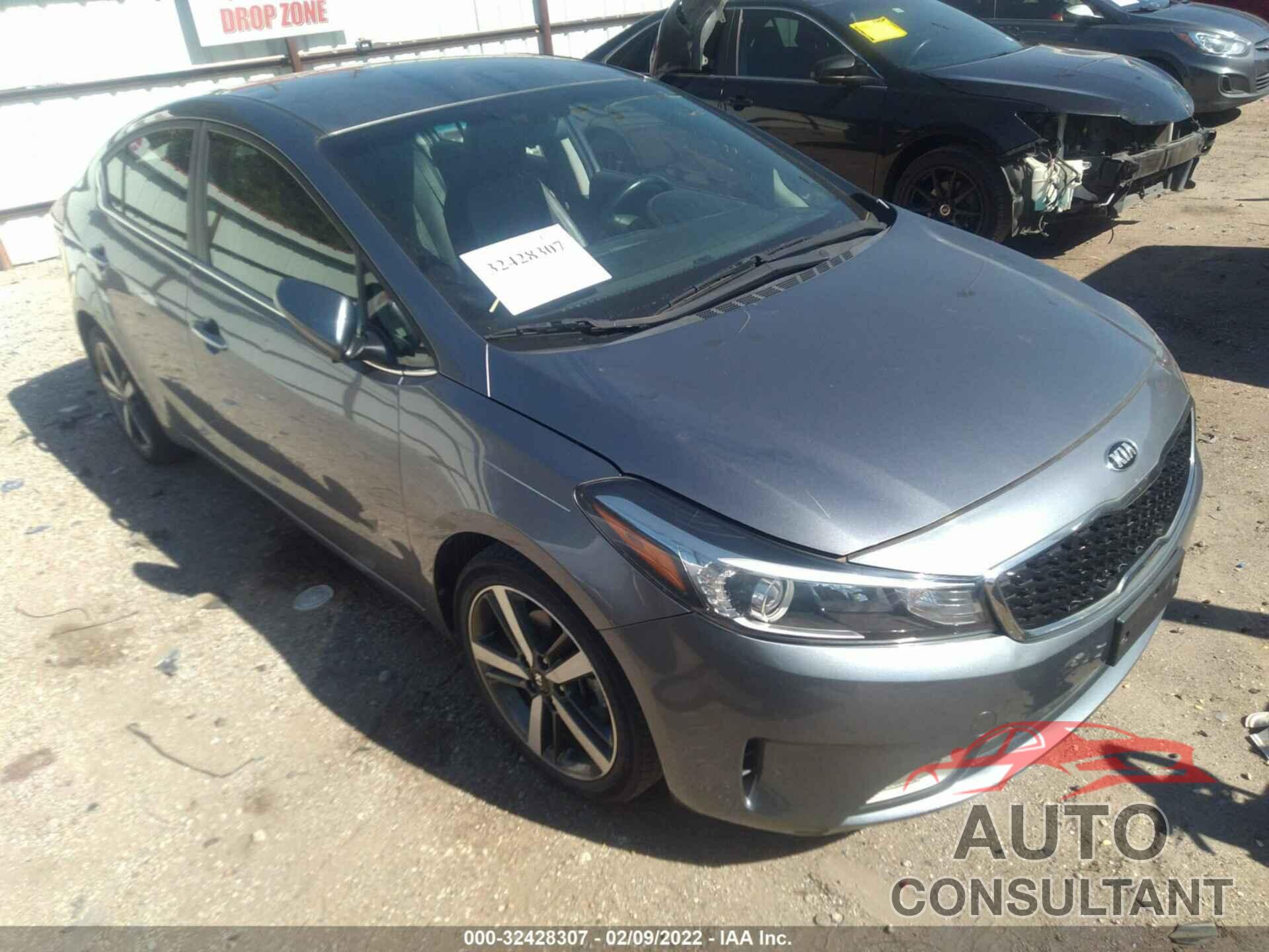 KIA FORTE 2017 - 3KPFL4A83HE005032