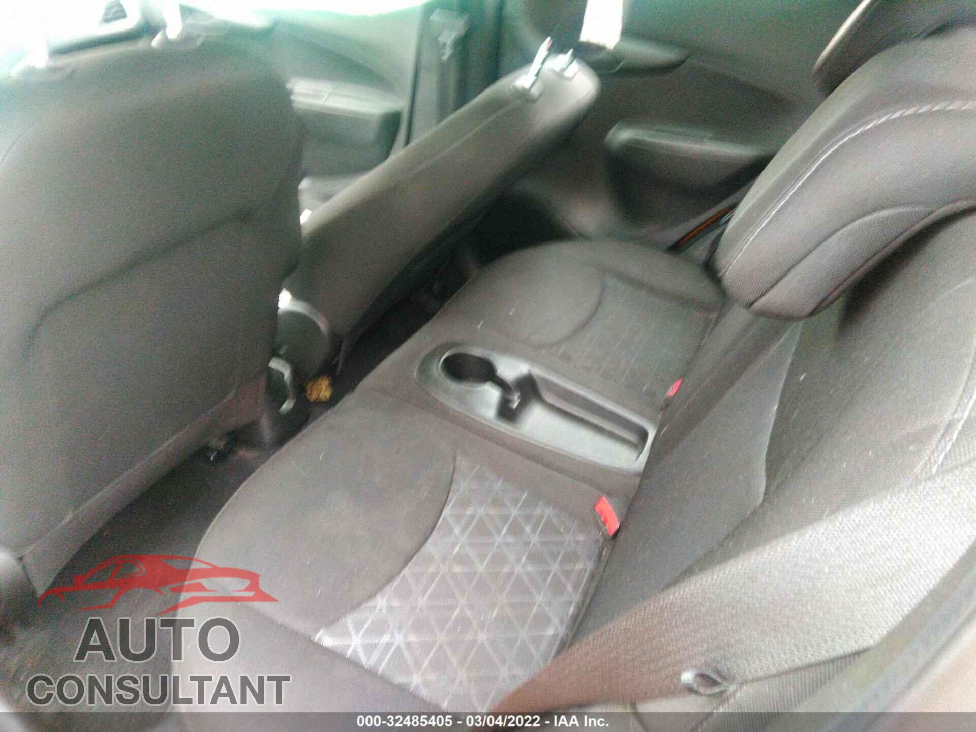 CHEVROLET SPARK 2019 - KL8CB6SA7KC732975