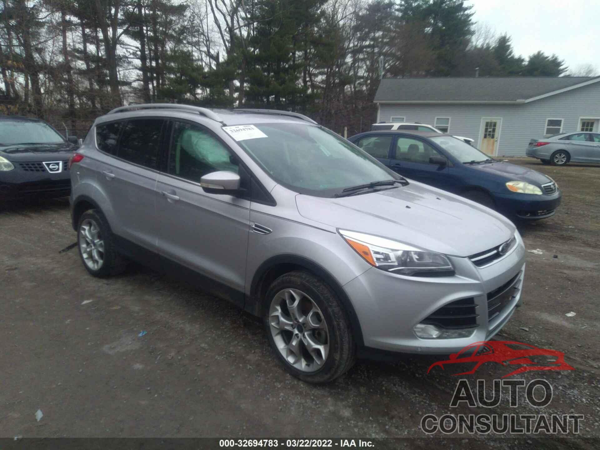 FORD ESCAPE 2016 - 1FMCU9J90GUC76082