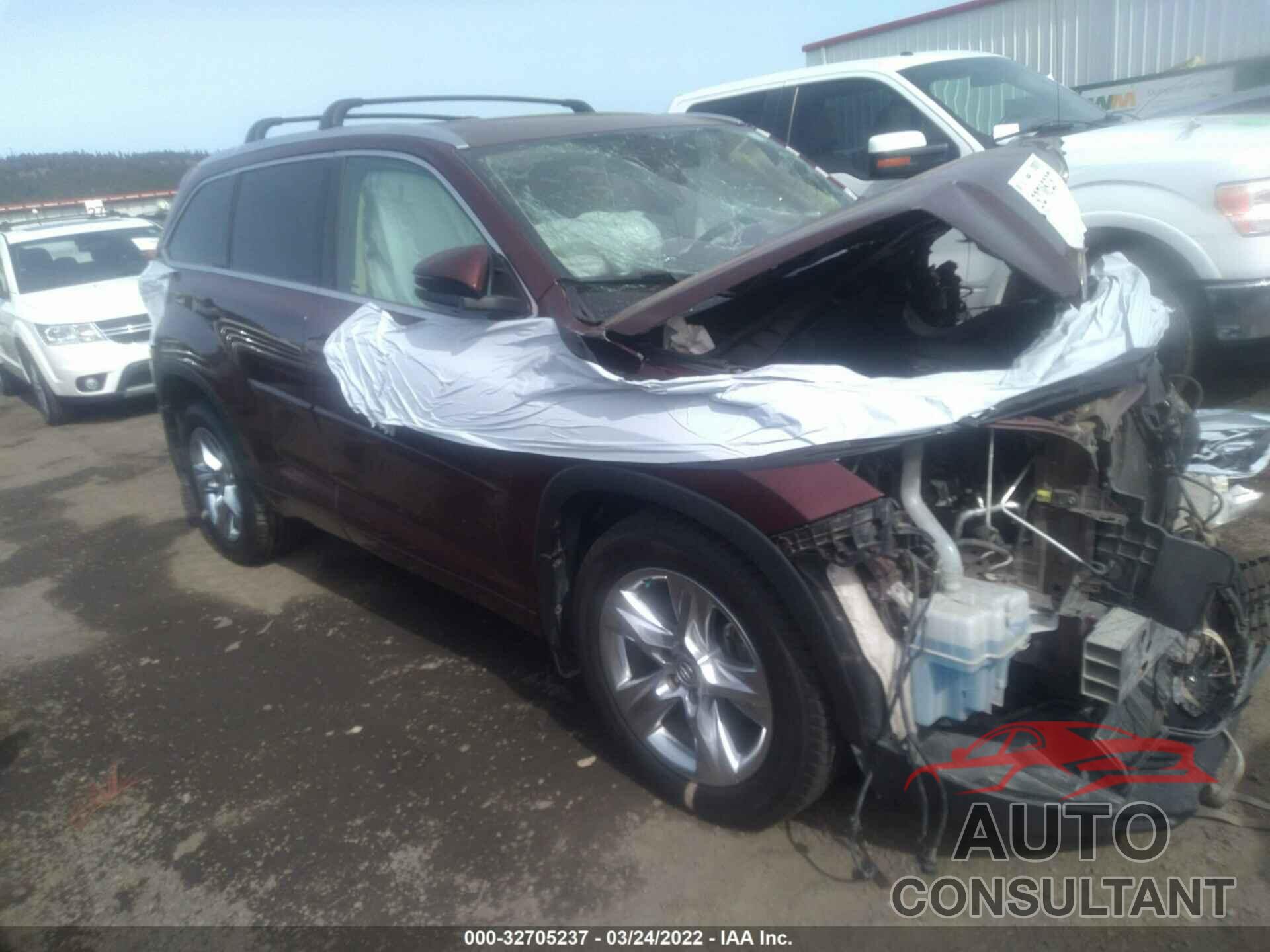 TOYOTA HIGHLANDER 2018 - 5TDDZRFH8JS807549