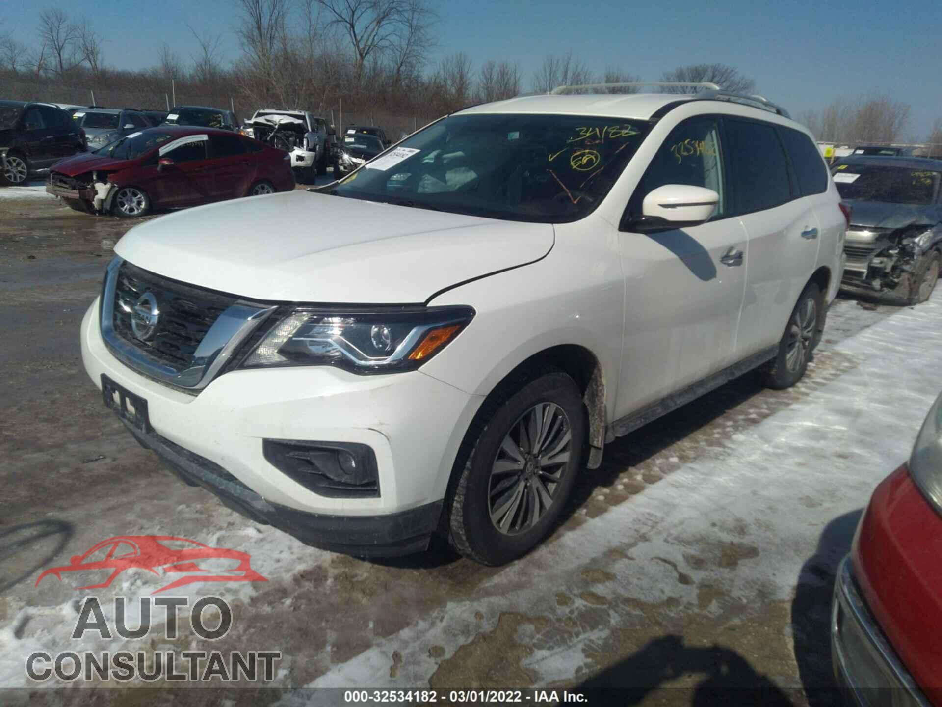 NISSAN PATHFINDER 2017 - 5N1DR2MM6HC693310