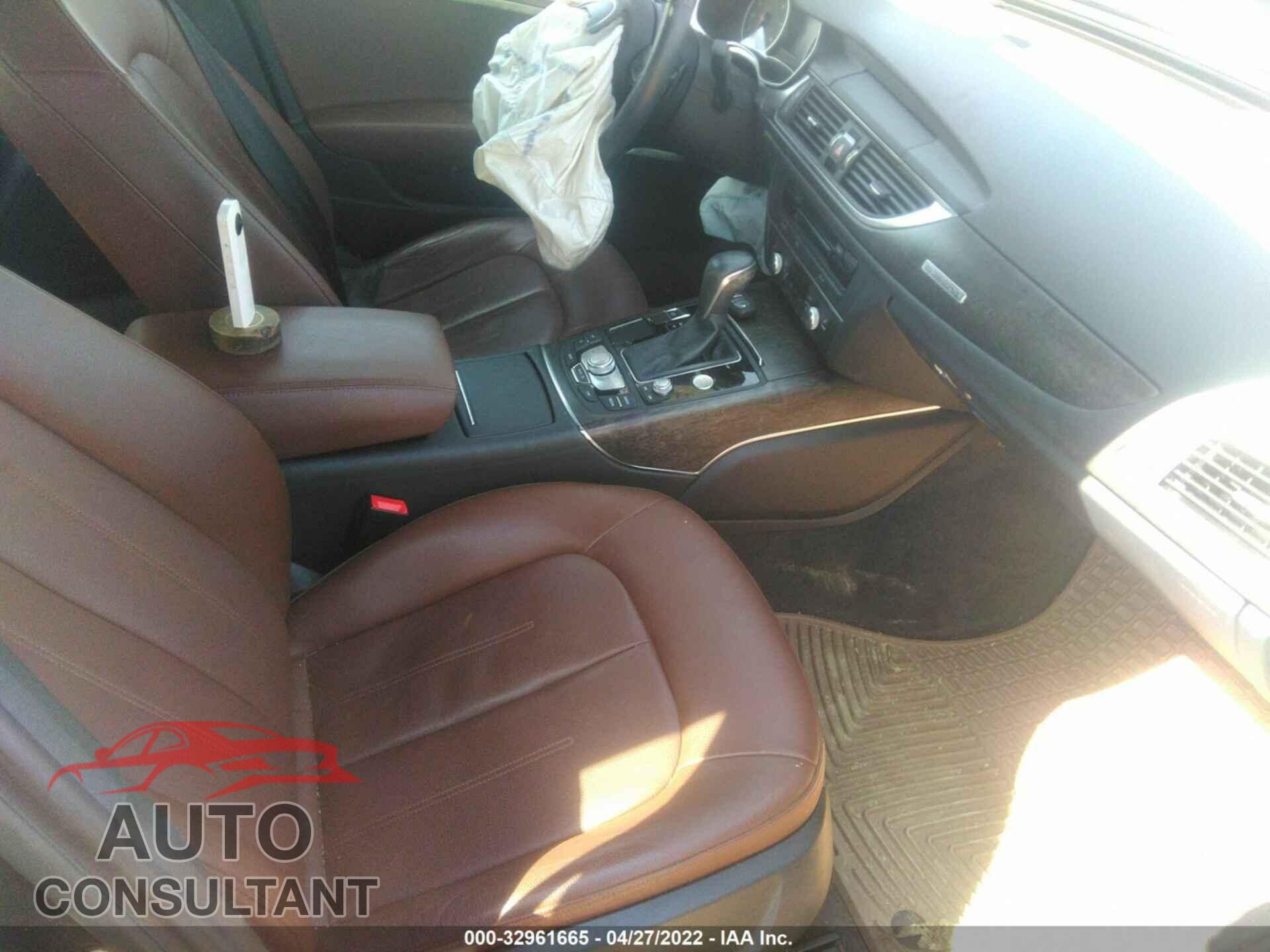 AUDI A6 2018 - WAUG3AFC7JN044639