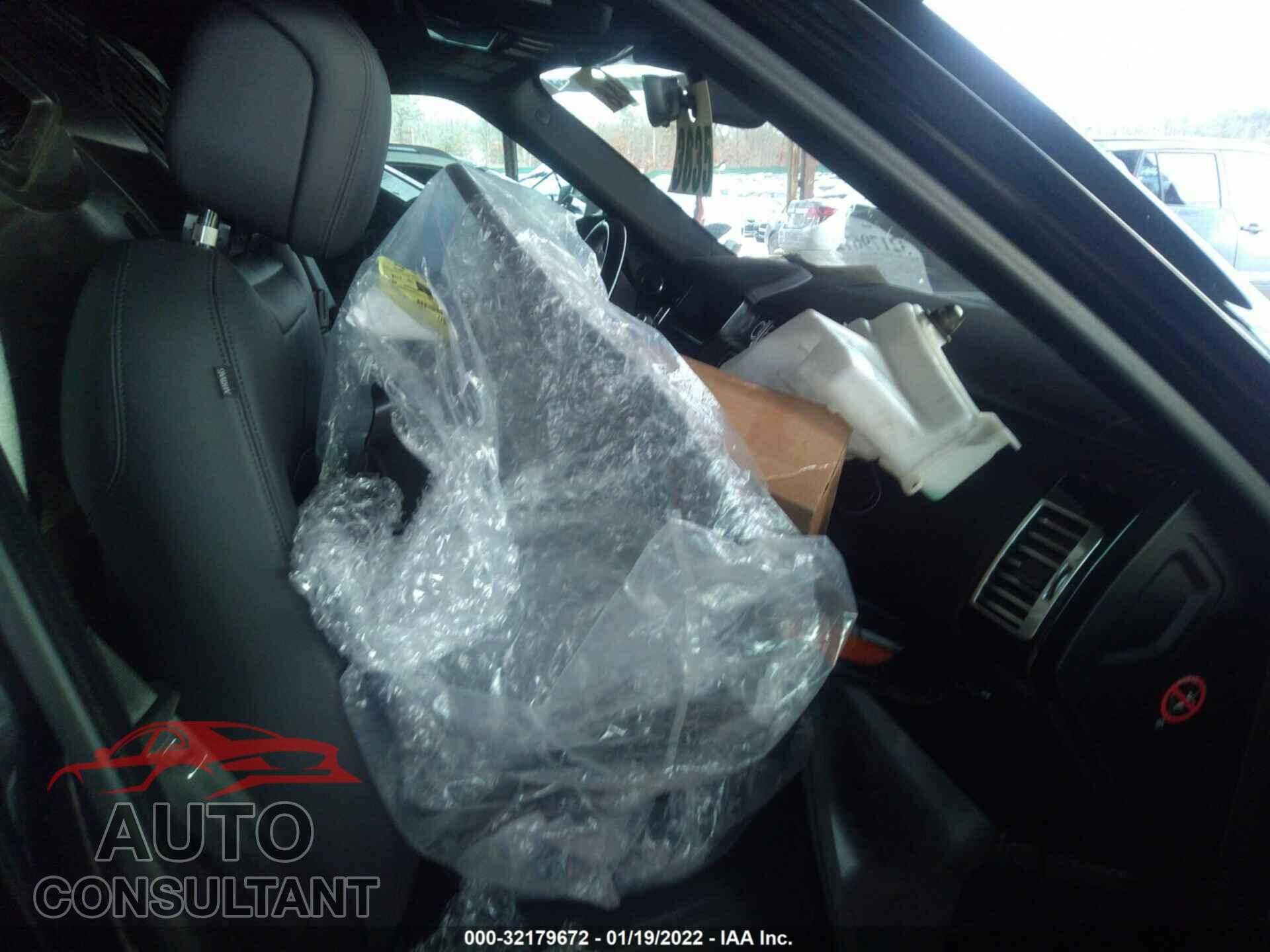 LAND ROVER RANGE ROVER 2018 - SALGS2SV2JA500355