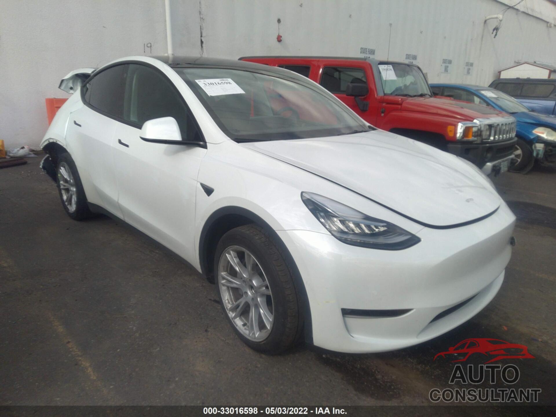 TESLA MODEL Y 2022 - 7SAYGDEE6NF313897