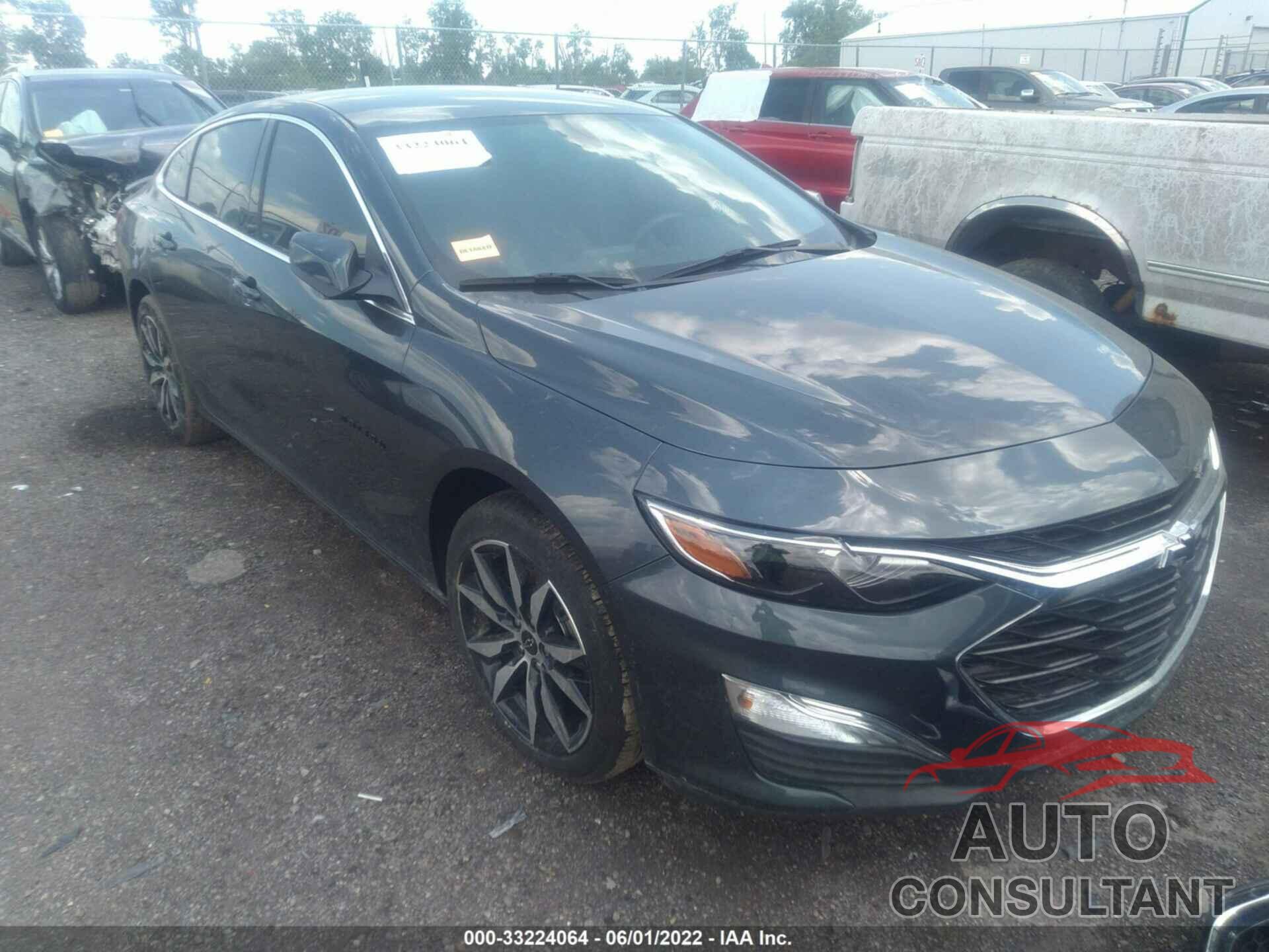 CHEVROLET MALIBU 2020 - 1G1ZG5ST5LF157735