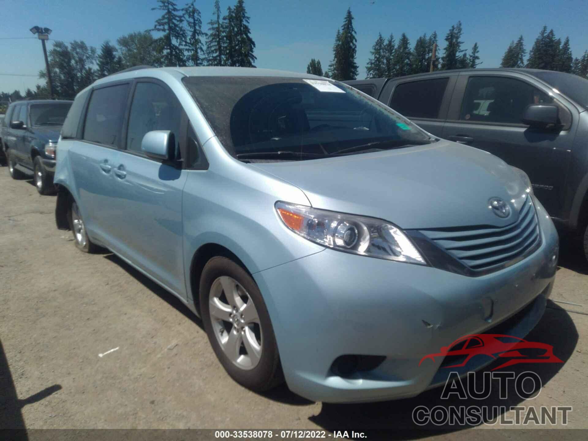 TOYOTA SIENNA 2017 - 5TDKZ3DC6HS857937