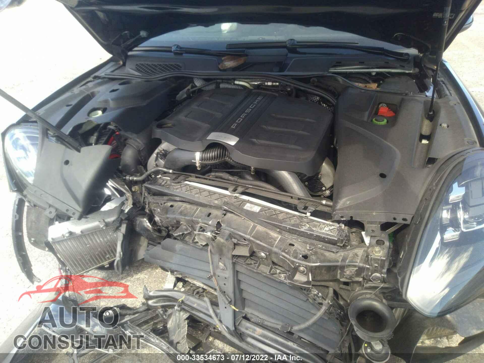 PORSCHE CAYENNE 2017 - WP1AD2A28HLA80600