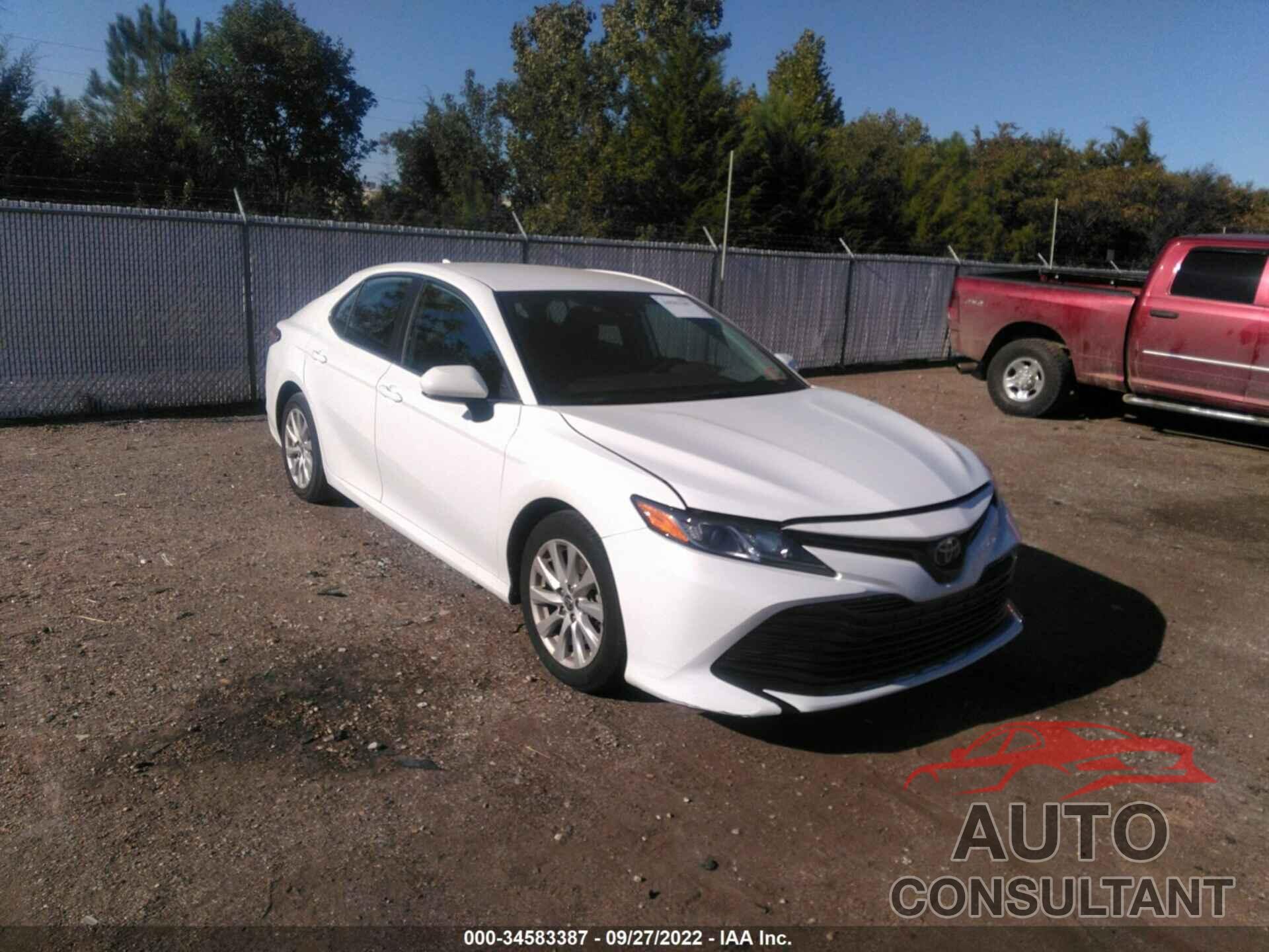 TOYOTA CAMRY 2020 - 4T1C11AK2LU364378