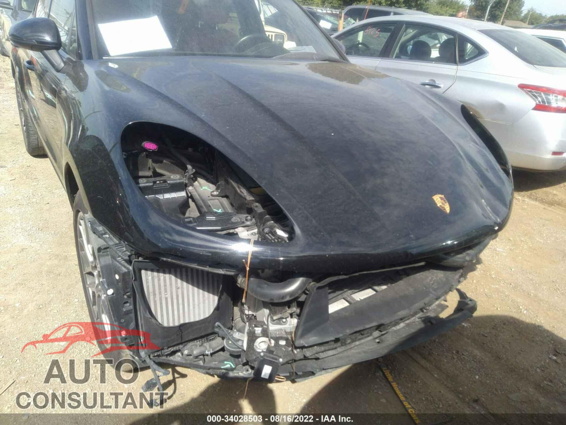 PORSCHE MACAN 2016 - WP1AB2A56GLB50206
