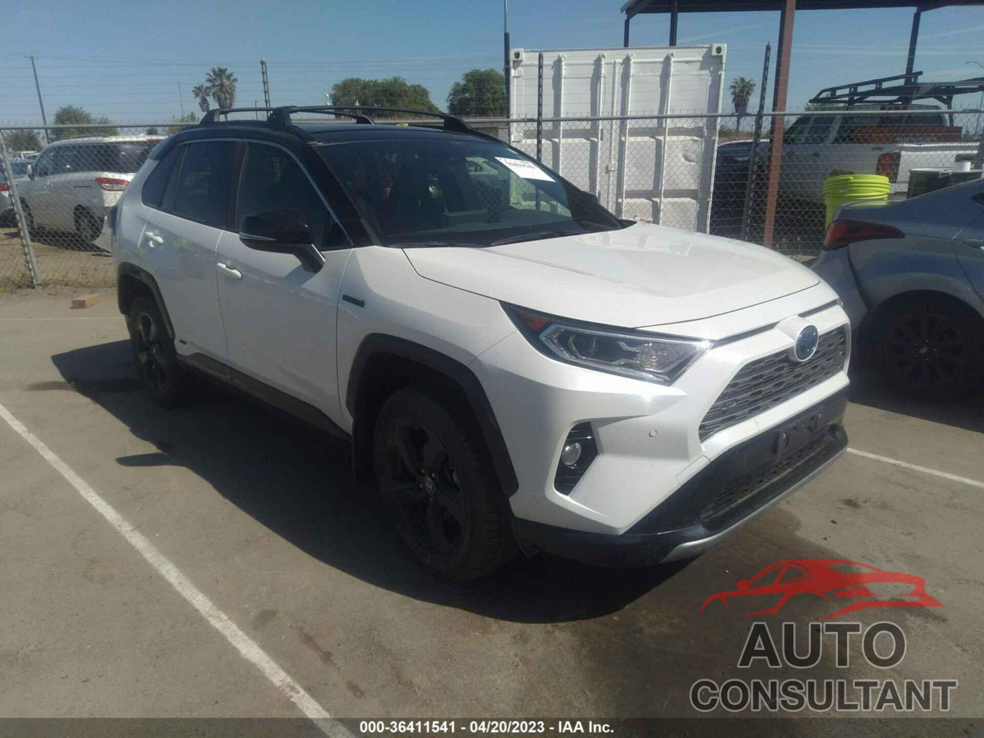 TOYOTA RAV4 2019 - JTMEWRFVXKD521704