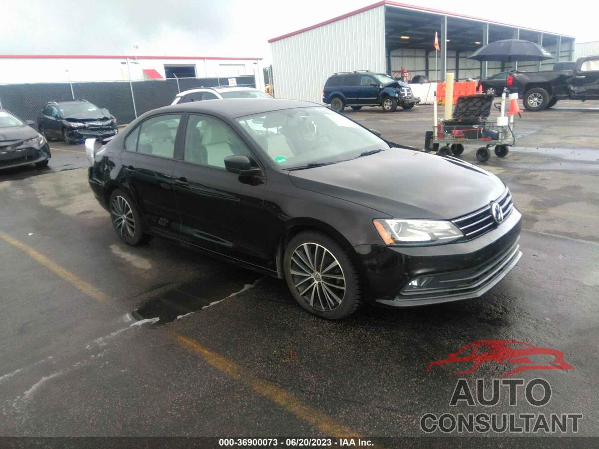 VOLKSWAGEN JETTA 2016 - 3VWD17AJ8GM304471