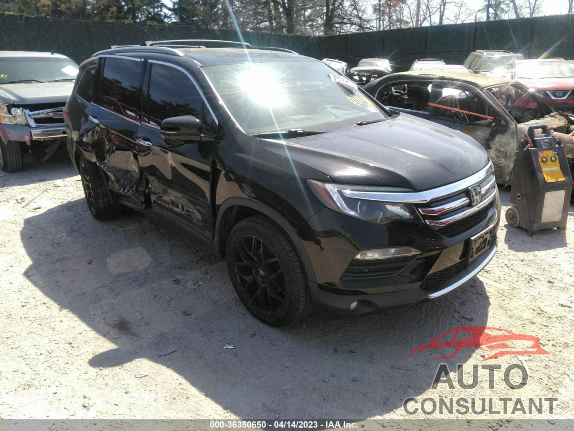 HONDA PILOT 2017 - 5FNYF6H99HB052778