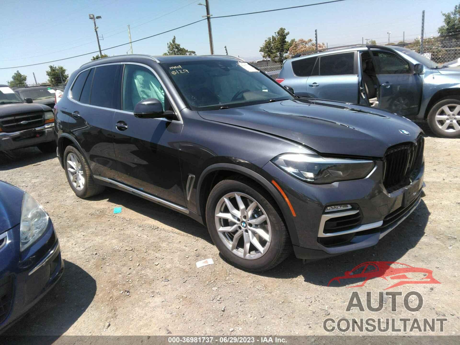 BMW X5 2019 - 5UXCR6C58KLK86676