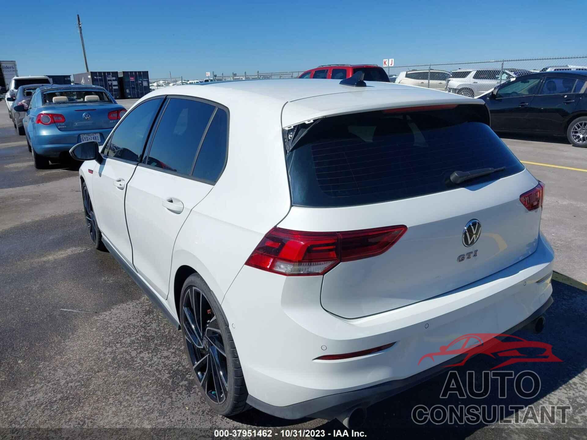 VOLKSWAGEN GOLF GTI 2022 - WVW587CD8NW139058