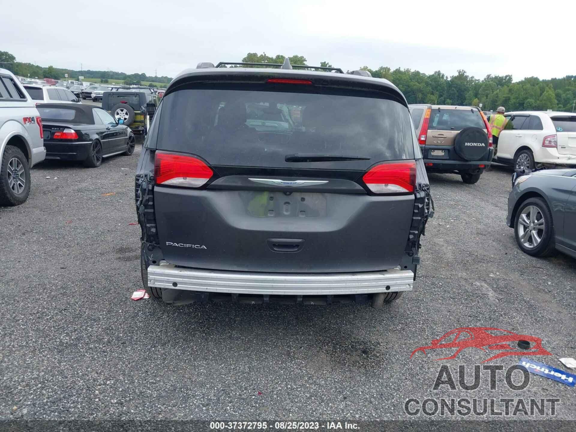 CHRYSLER PACIFICA 2017 - 2C4RC1BG6HR831373