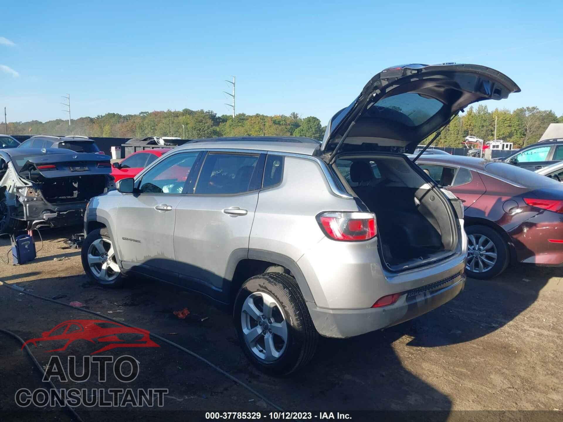 JEEP COMPASS 2019 - 3C4NJDBB9KT703451