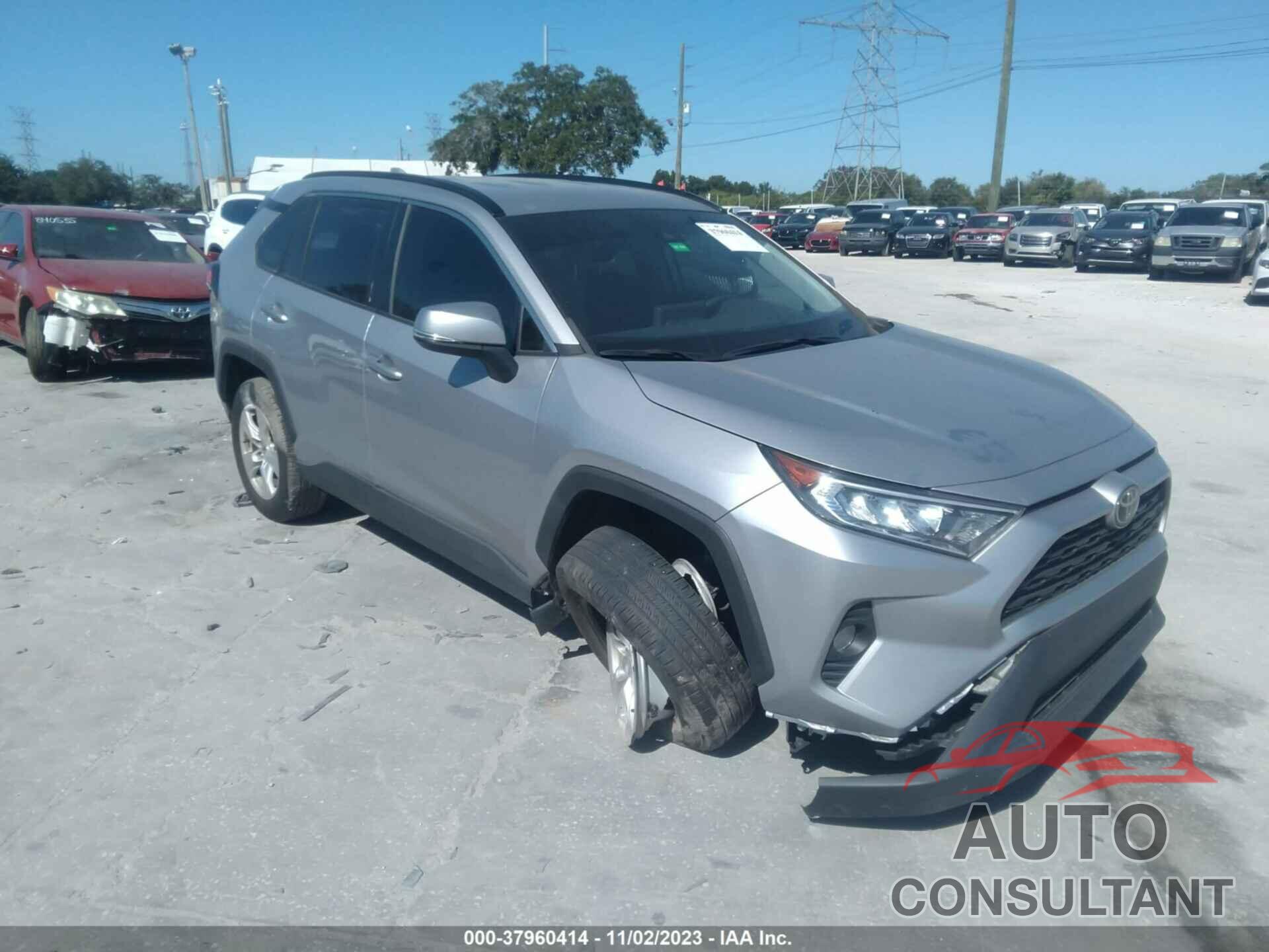 TOYOTA RAV4 2021 - 2T3W1RFV5MC169657