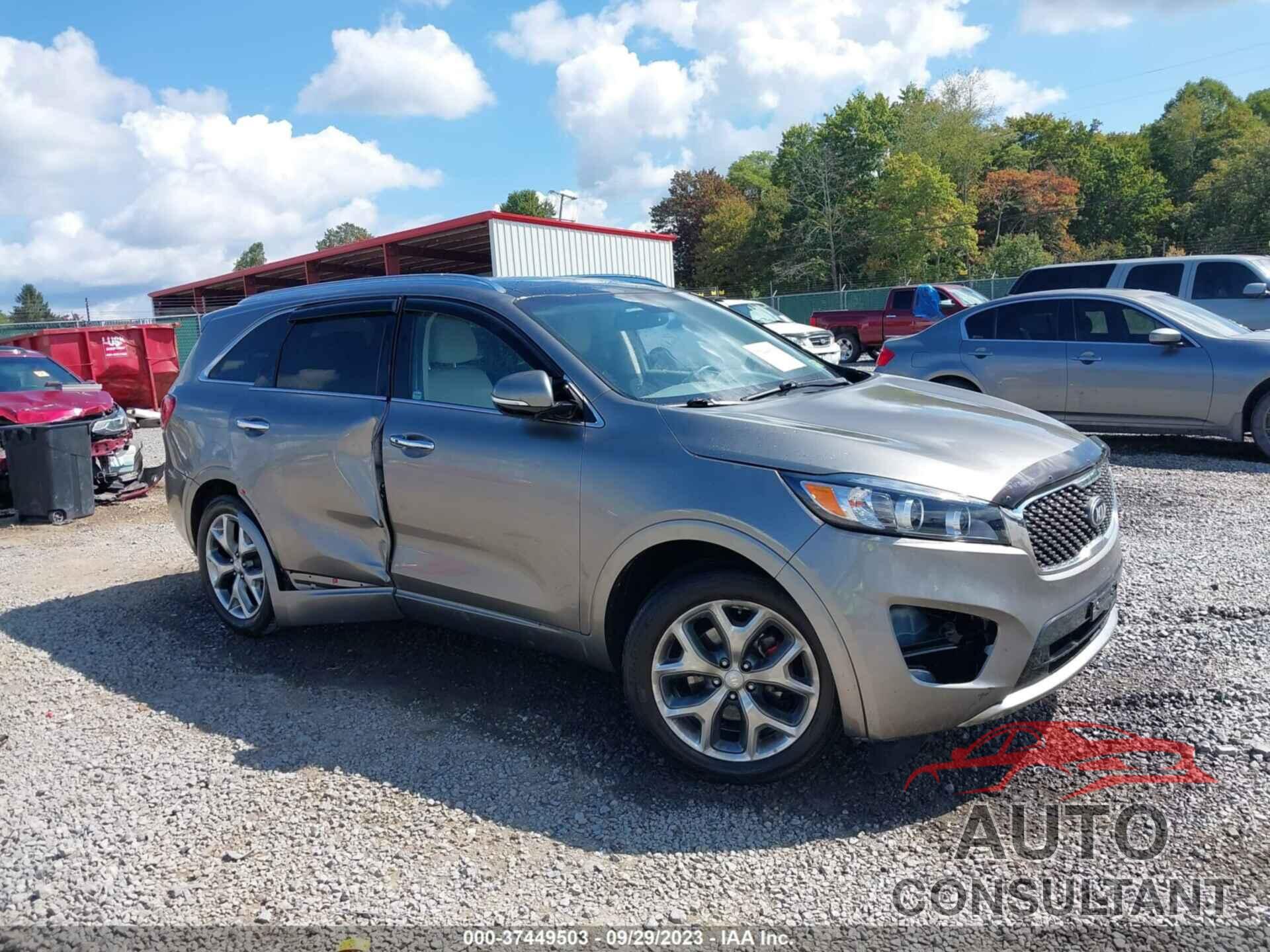 KIA SORENTO 2016 - 5XYPK4A51GG075420