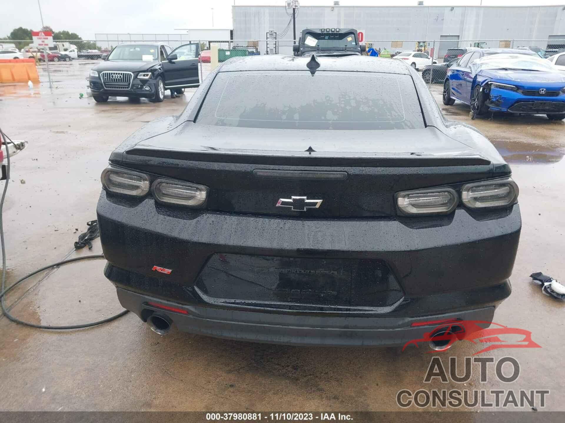 CHEVROLET CAMARO 2019 - 1G1FB1RX4K0153695