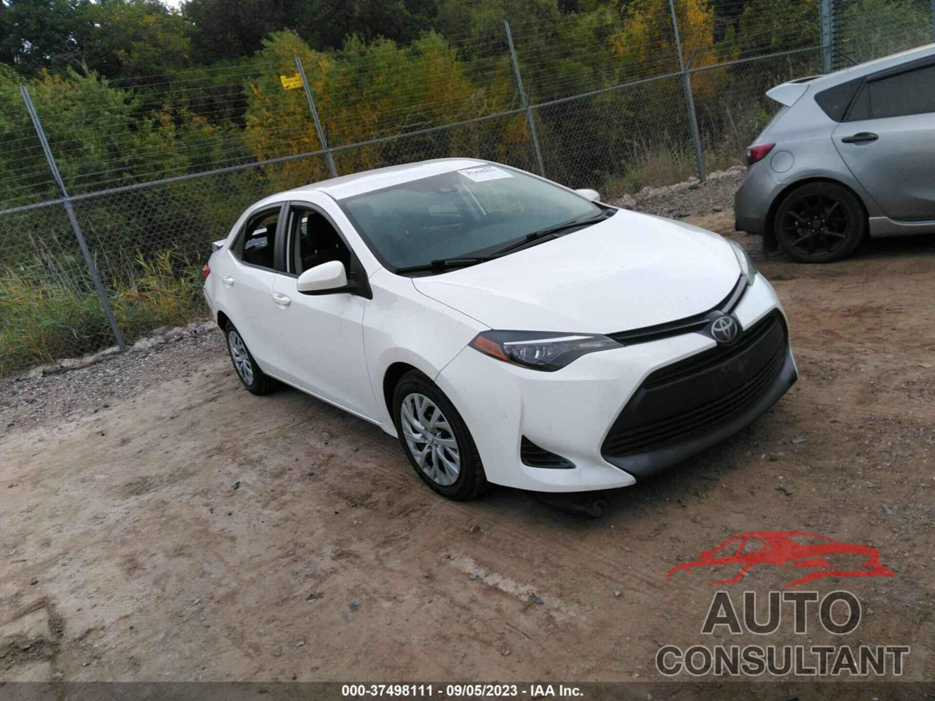 TOYOTA COROLLA 2018 - 2T1BURHE5JC024299