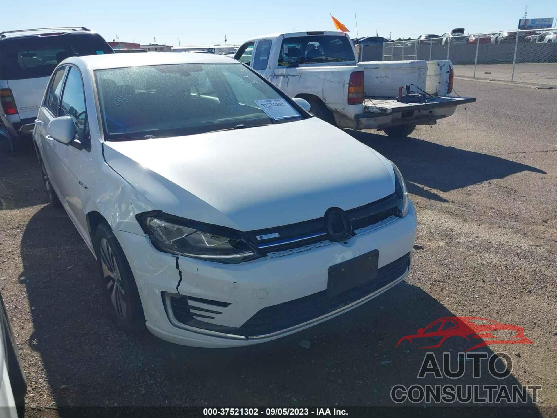 VOLKSWAGEN E-GOLF 2019 - WVWKR7AU2KW910287