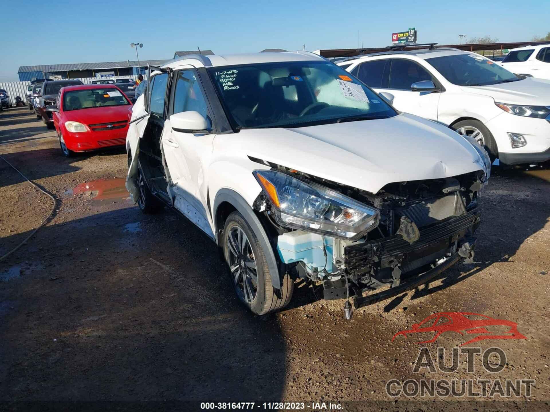 NISSAN KICKS 2019 - 3N1CP5CU4KL524040