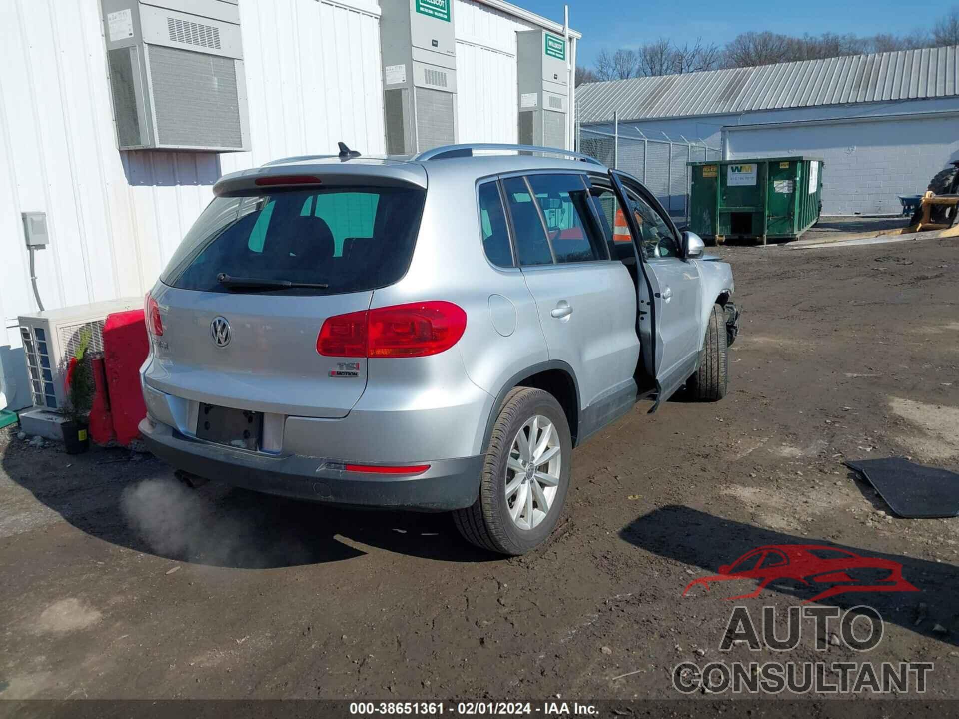 VOLKSWAGEN TIGUAN 2017 - WVGSV7AX2HW509784