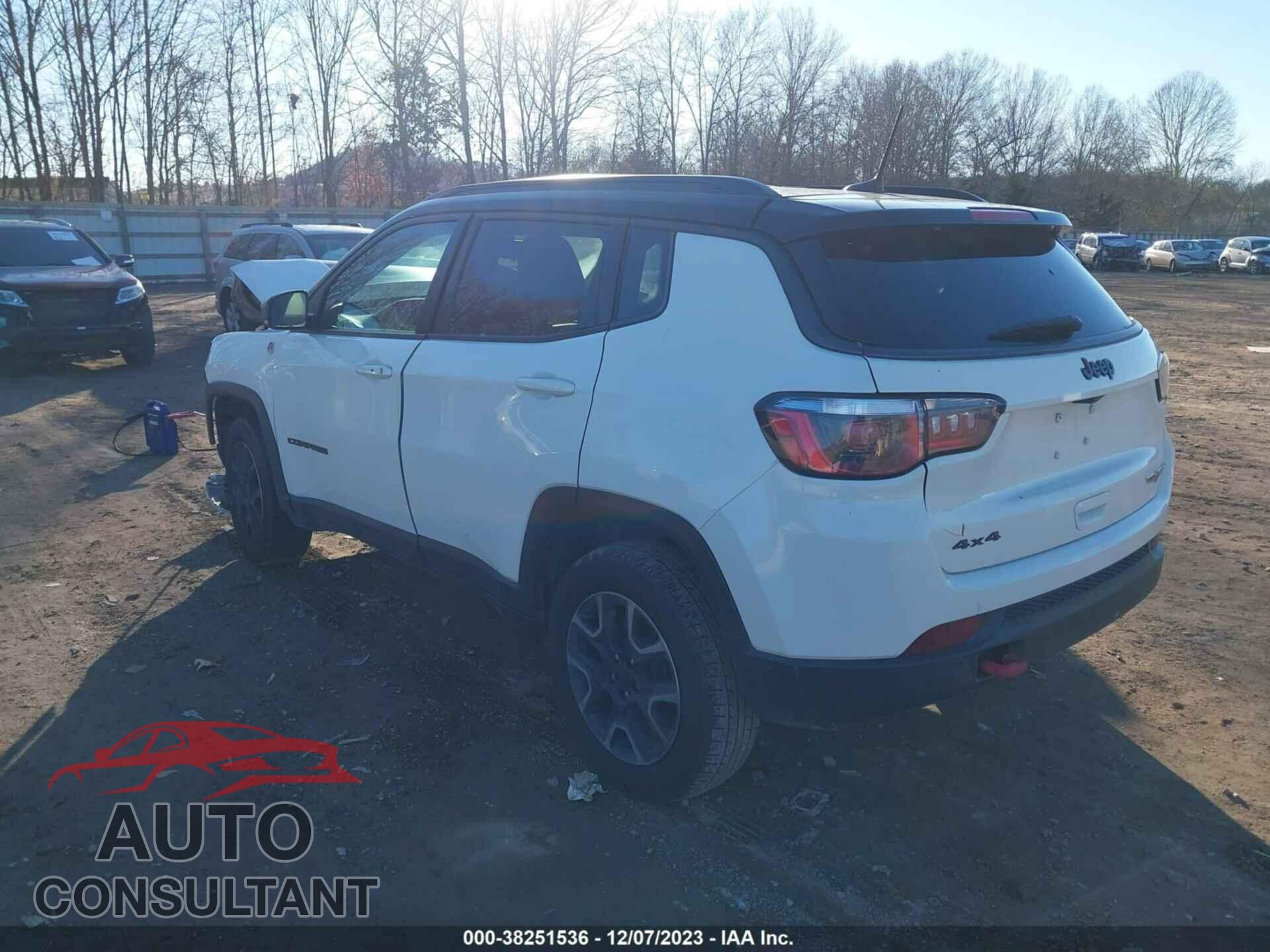 JEEP COMPASS 2019 - 3C4NJDDB3KT739519